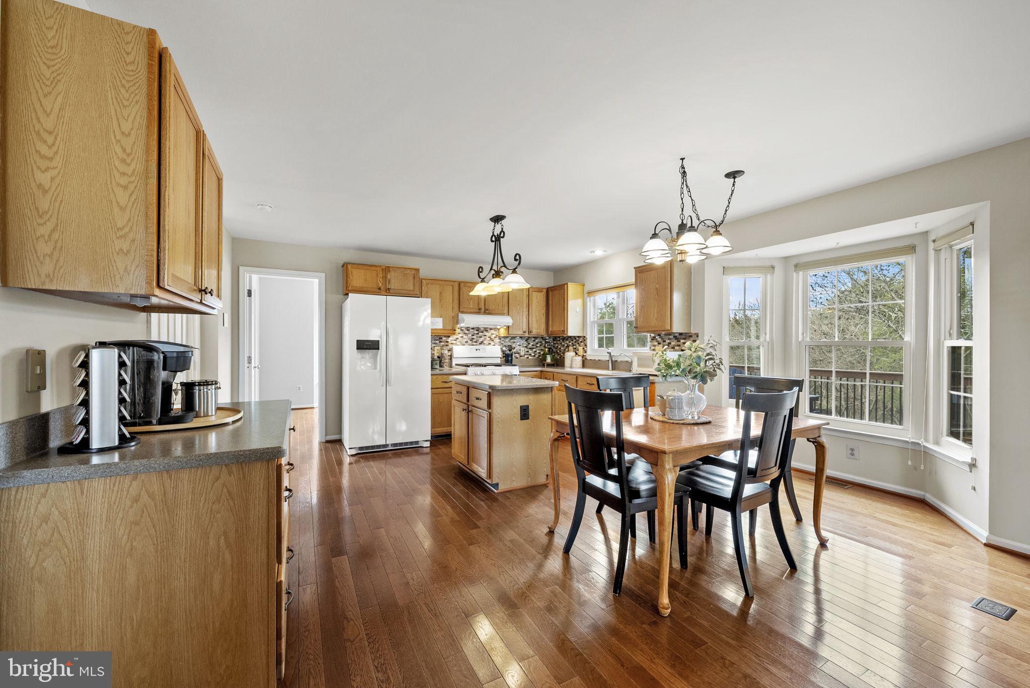 FOXBOROUGH - Residential