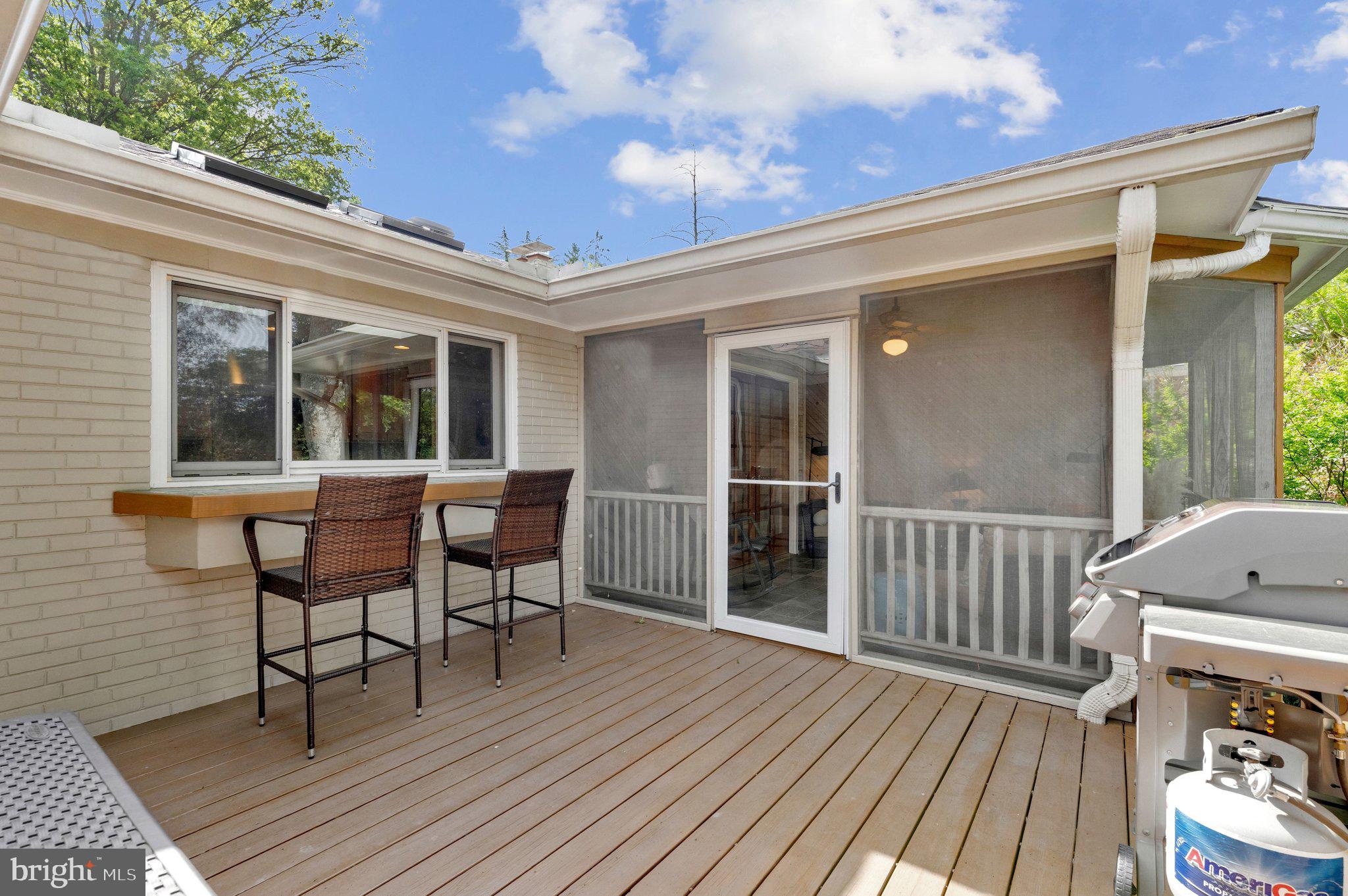 WEST LANGLEY - Residential