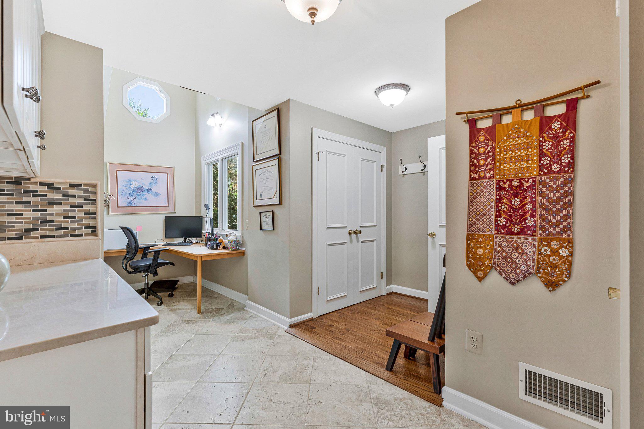 WEST LANGLEY - Residential