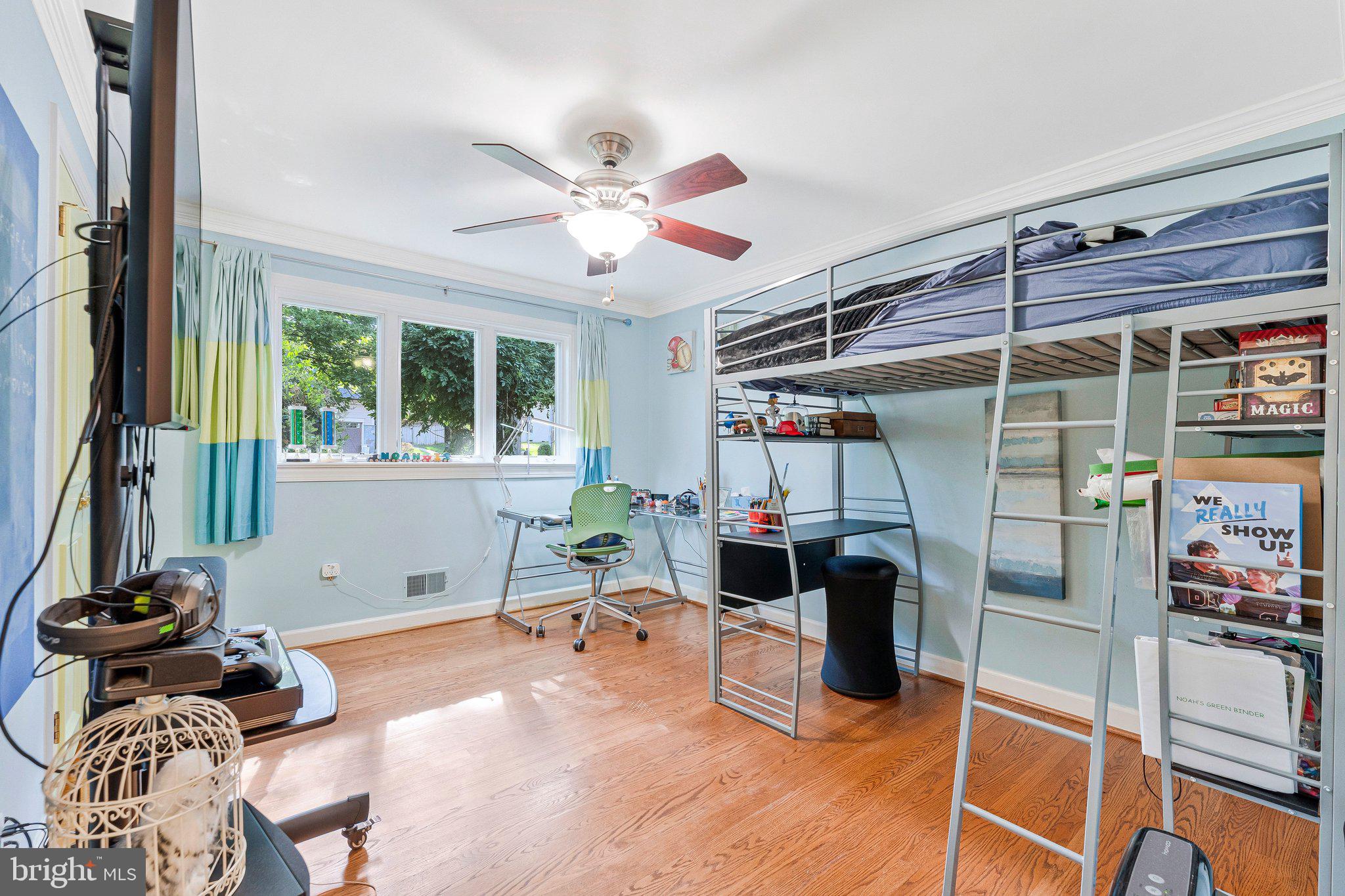 WEST LANGLEY - Residential