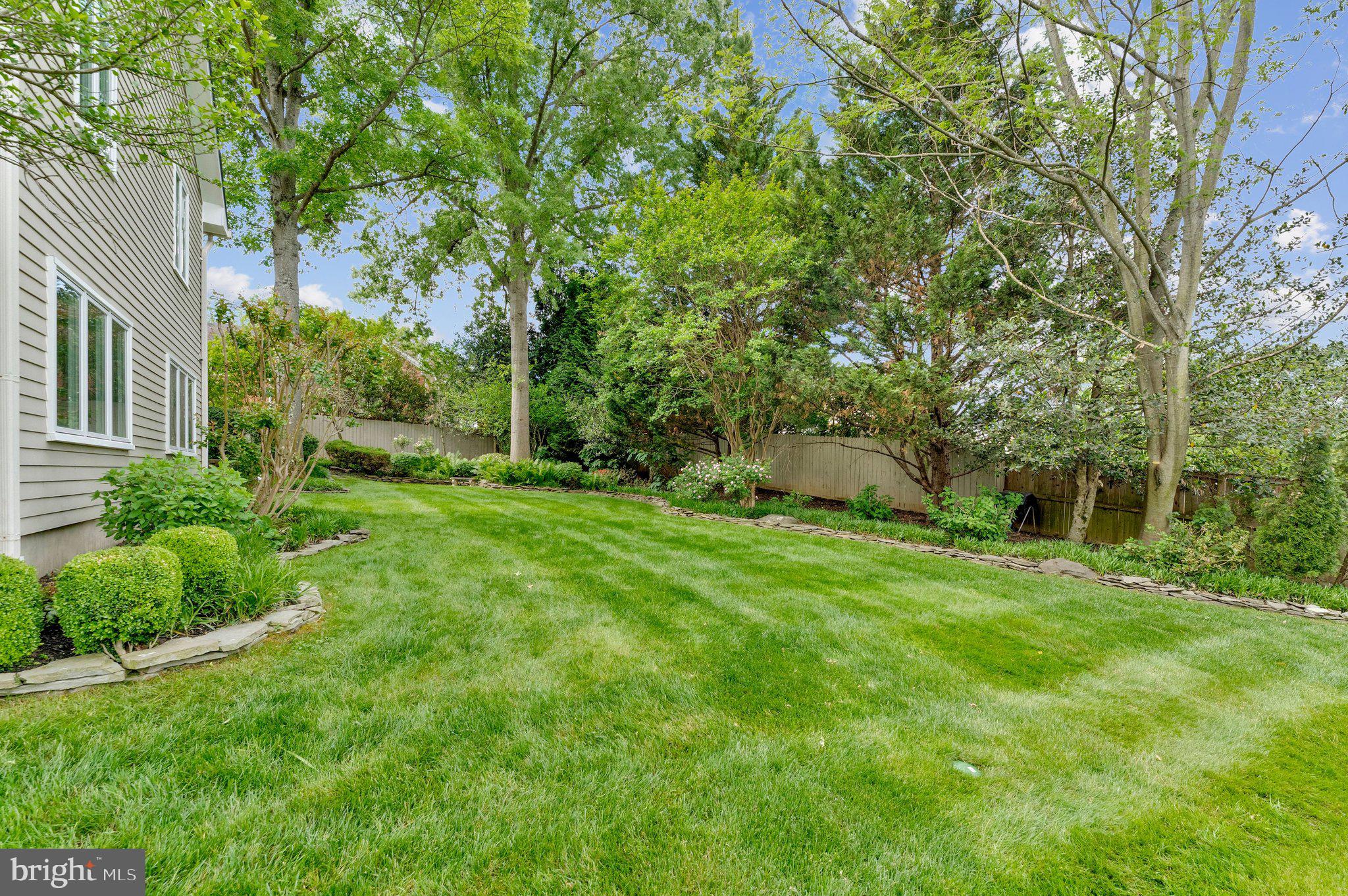 WEST LANGLEY - Residential