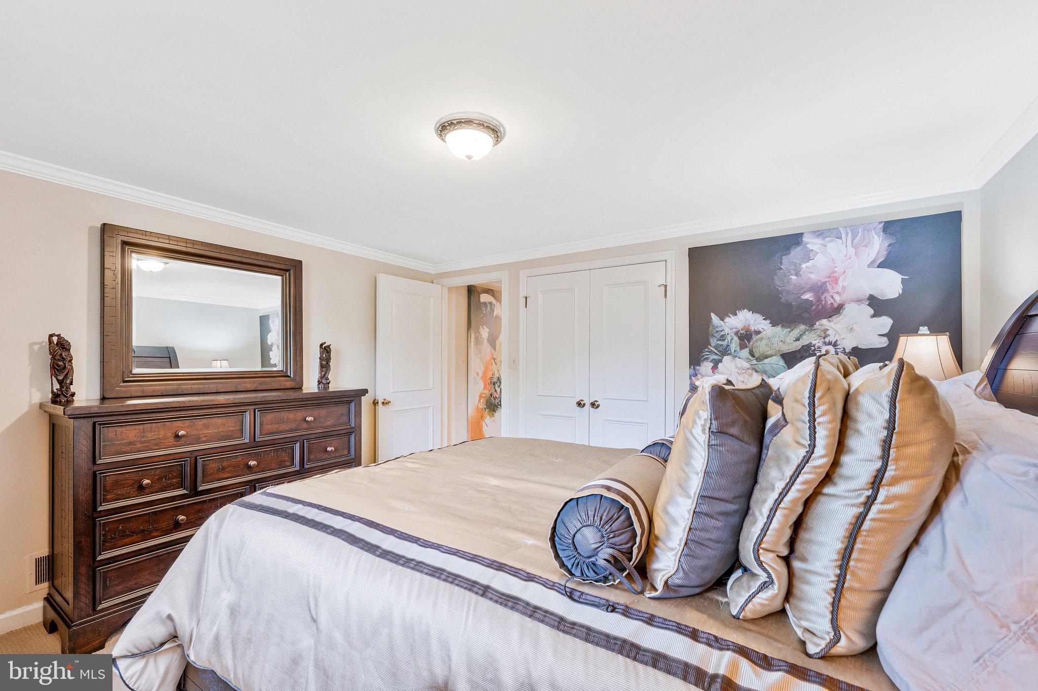 WEST LANGLEY - Residential