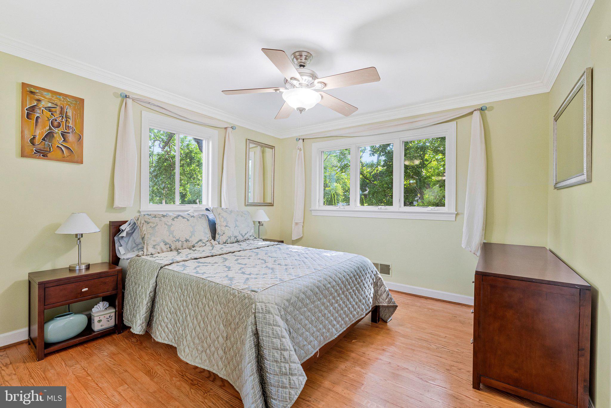 WEST LANGLEY - Residential
