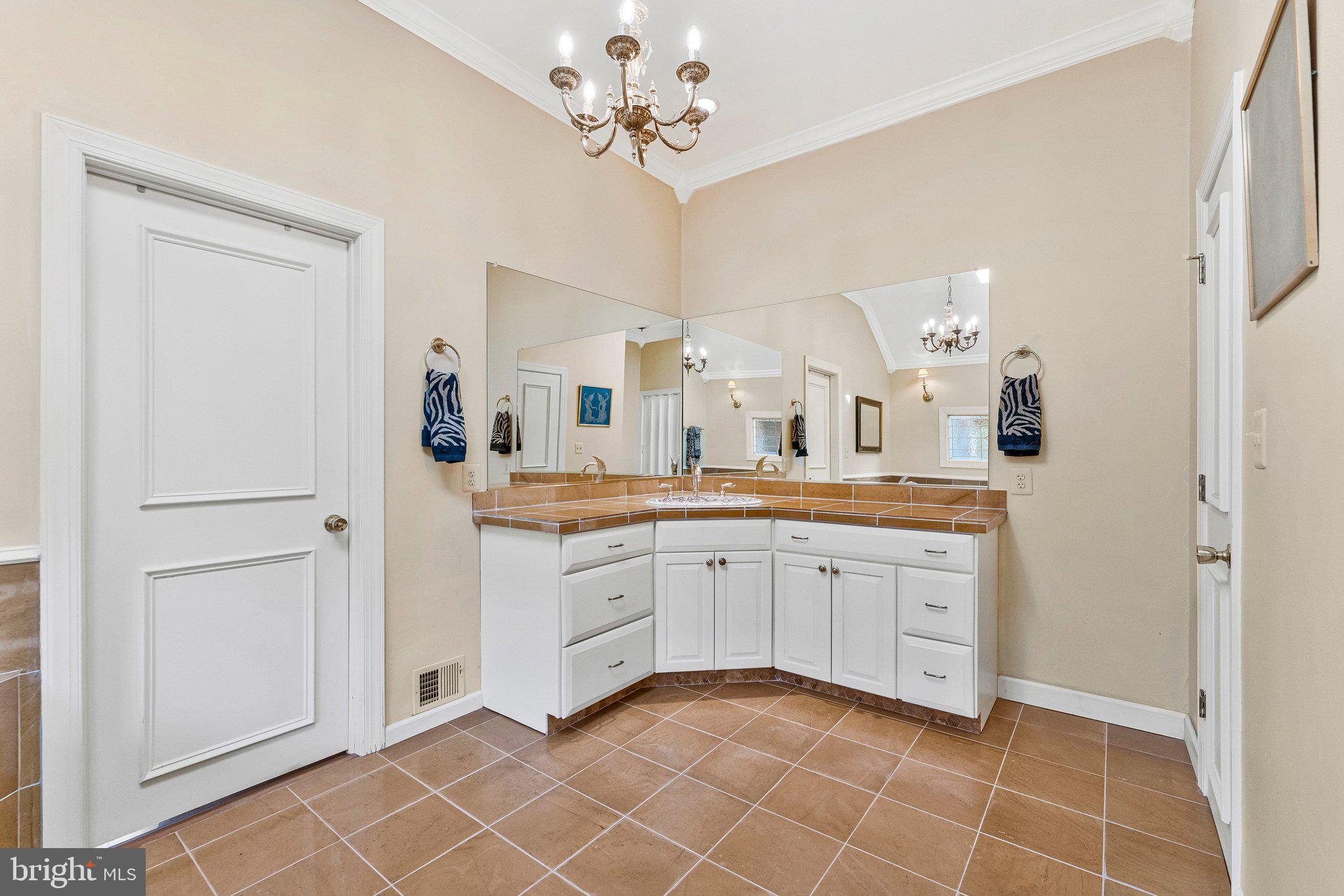 WEST LANGLEY - Residential