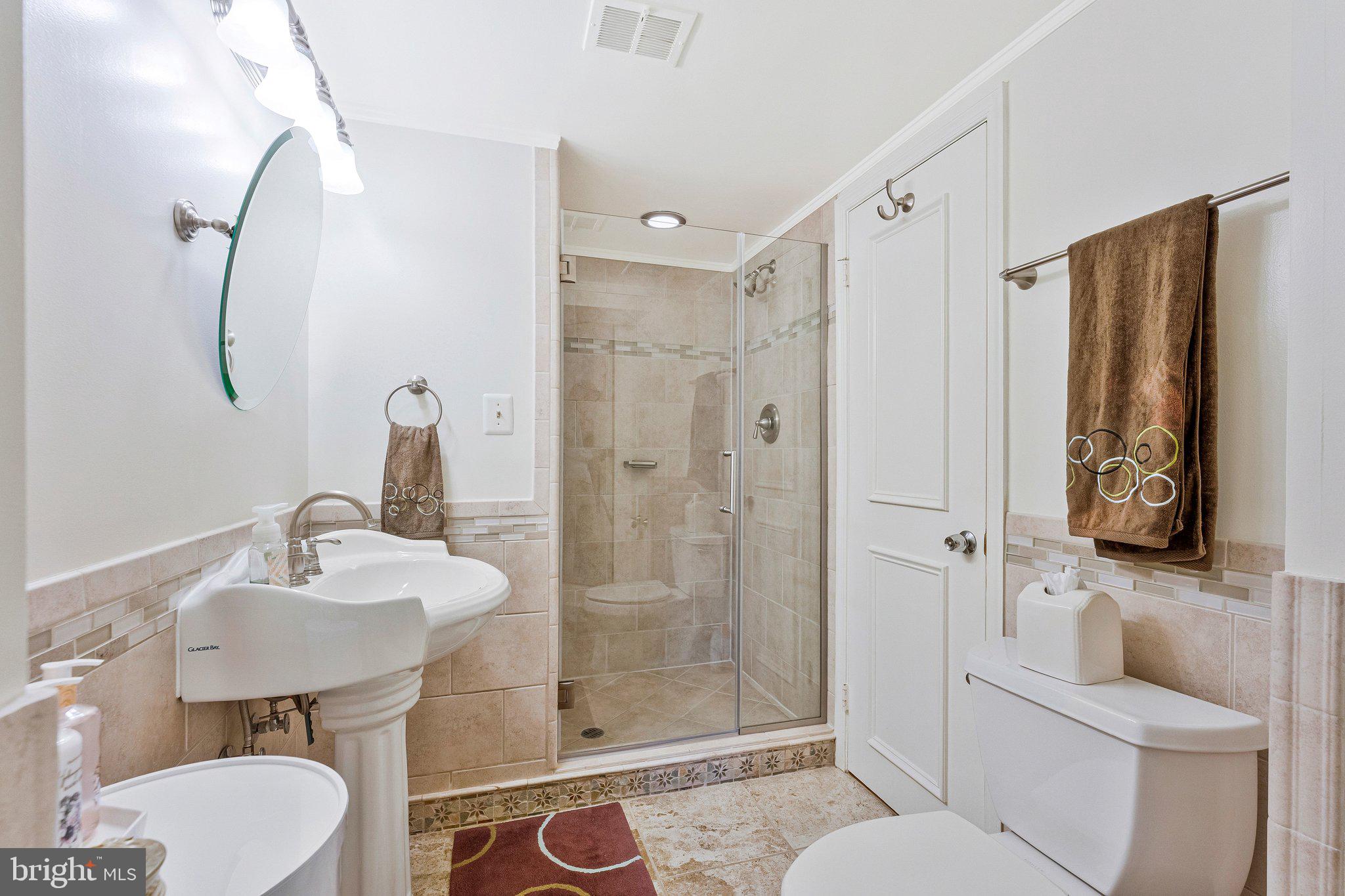 WEST LANGLEY - Residential