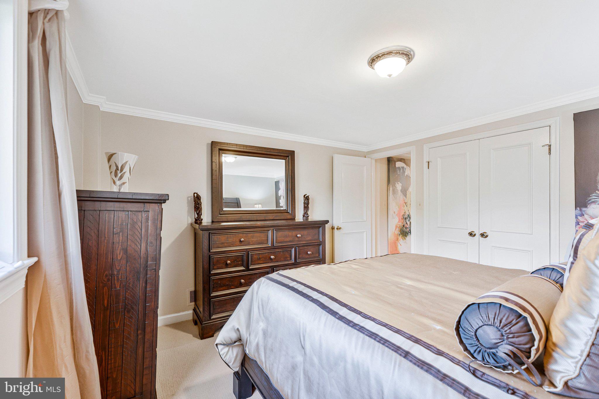 WEST LANGLEY - Residential