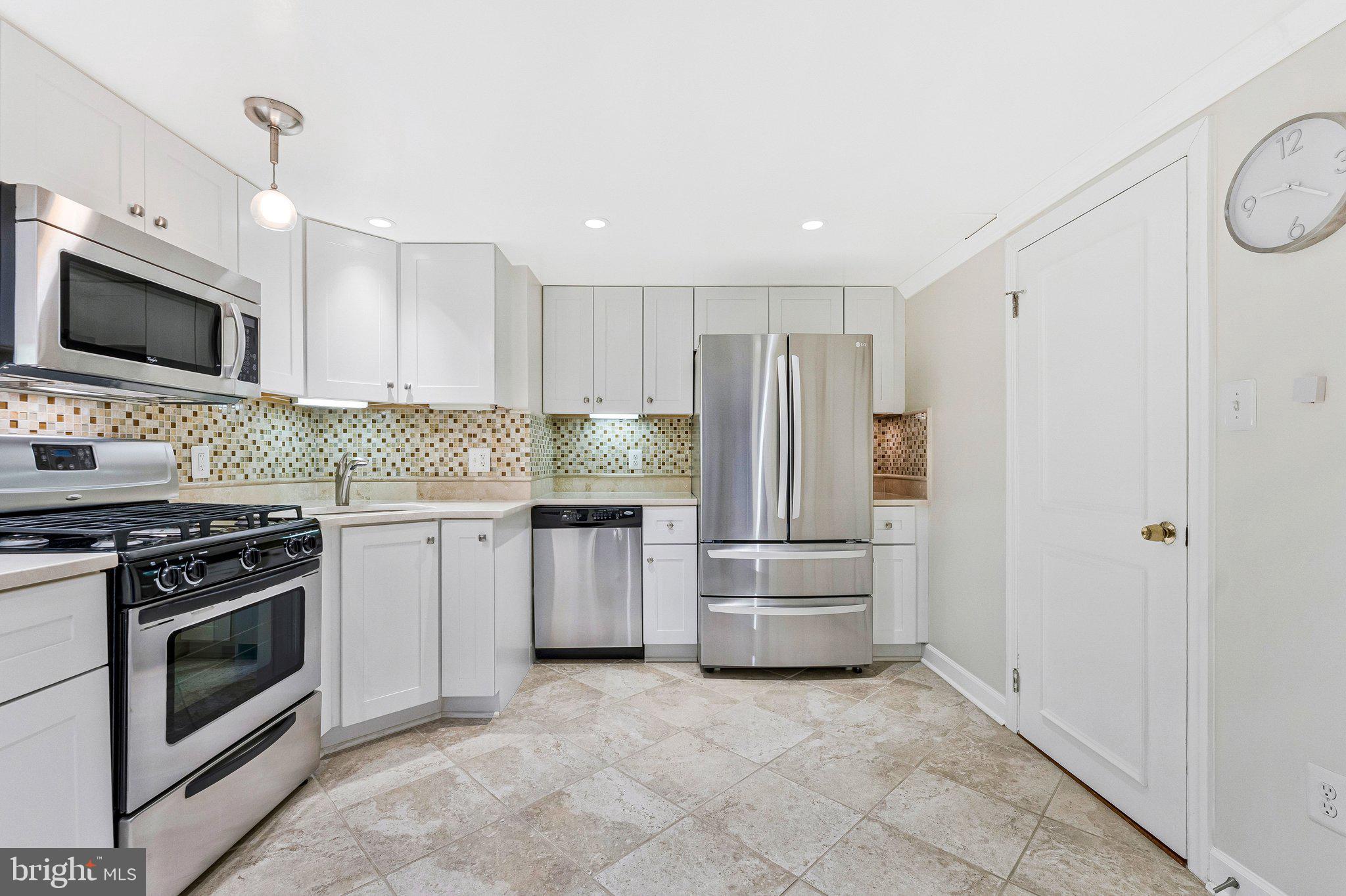 WEST LANGLEY - Residential
