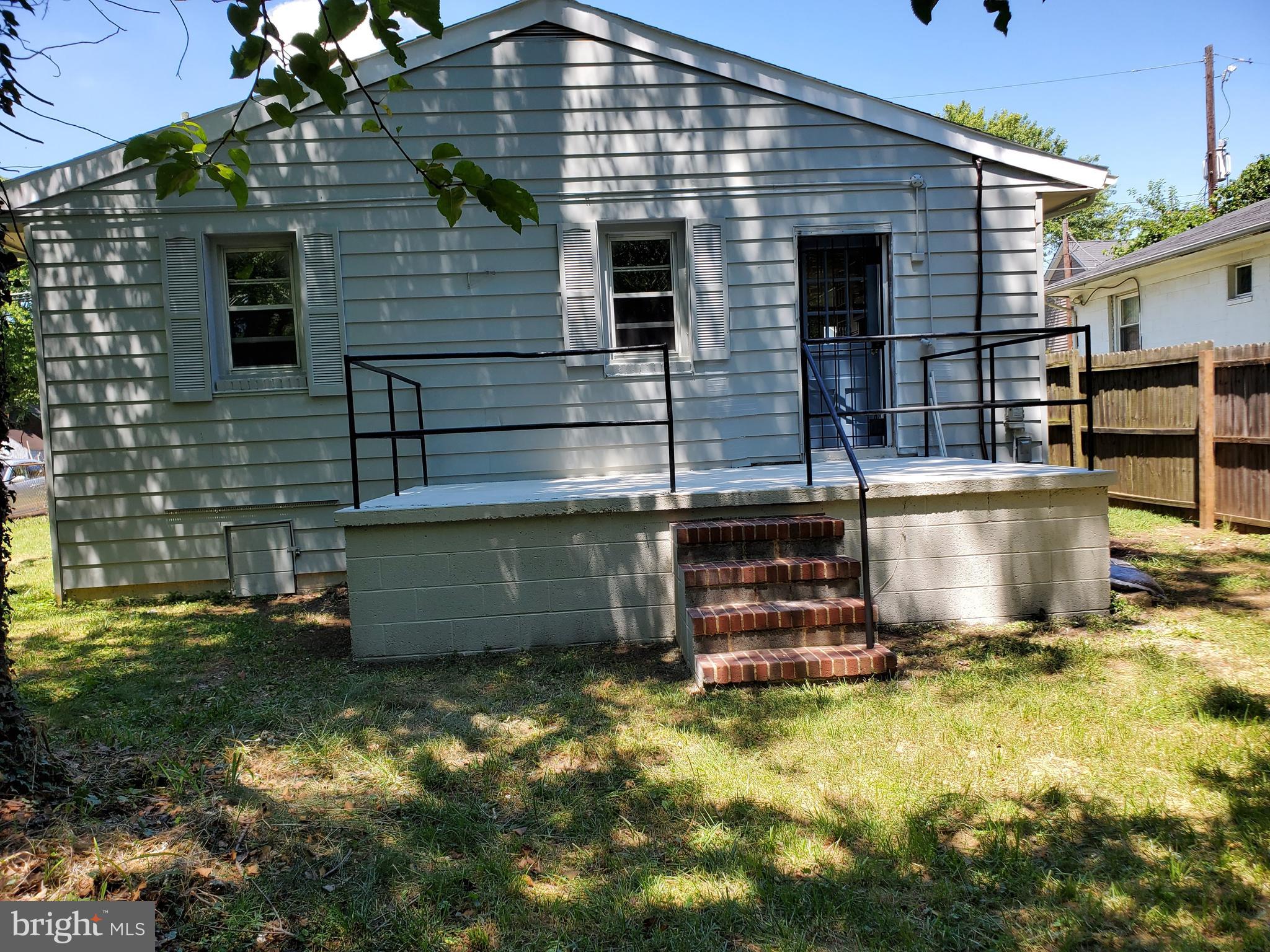 CAPITOL HEIGHTS - Residential