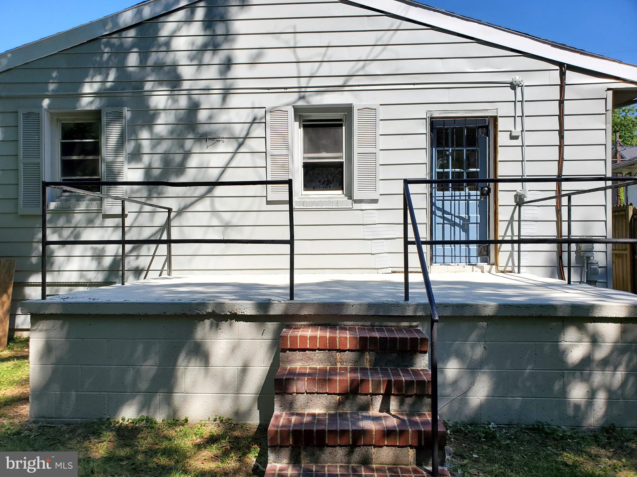 CAPITOL HEIGHTS - Residential