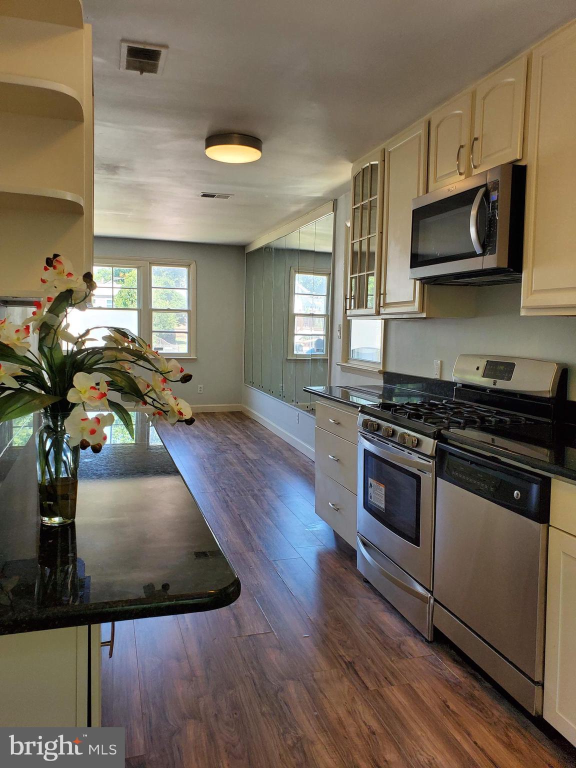 CAPITOL HEIGHTS - Residential