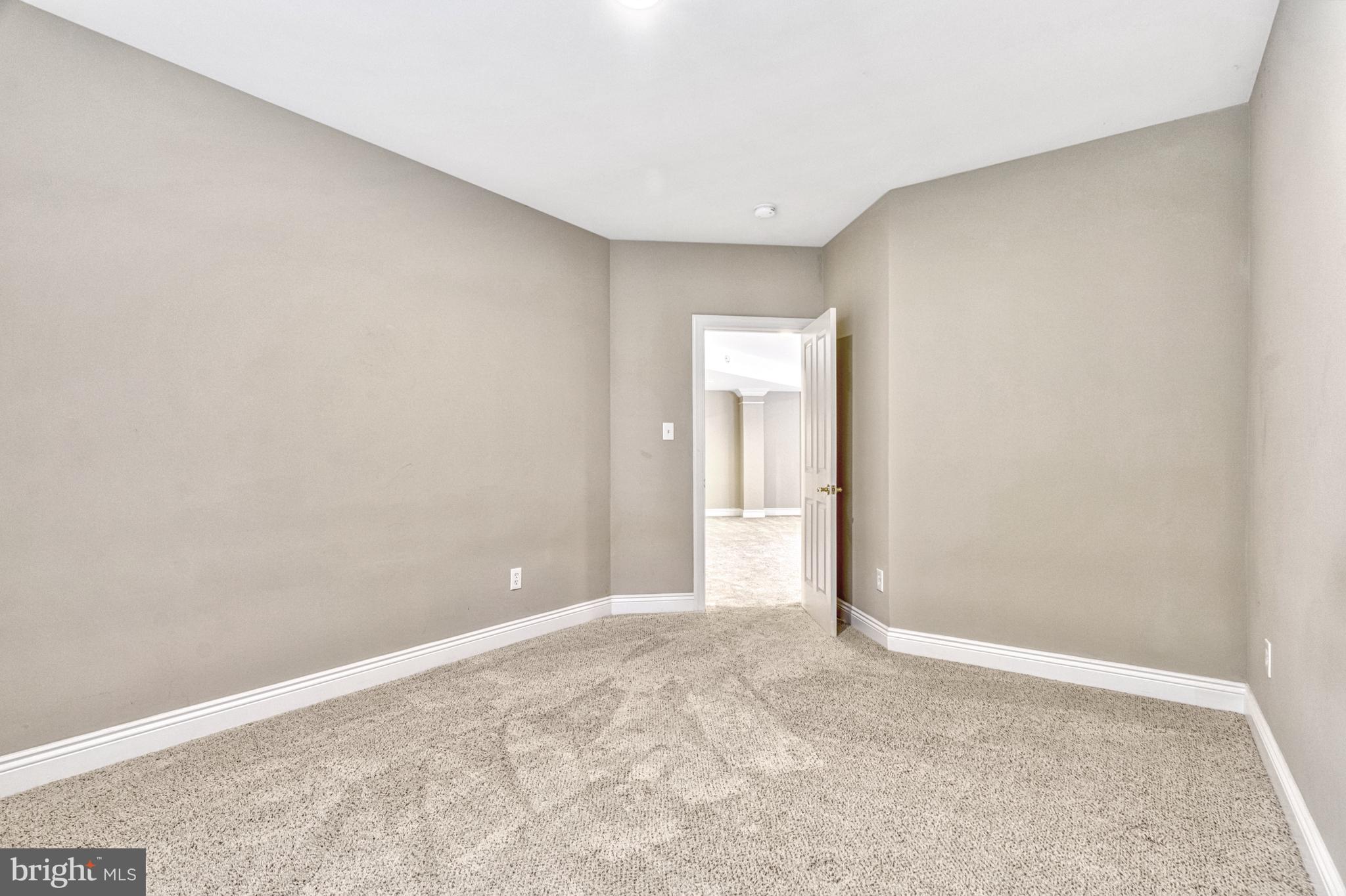 CARRINGTON - Residential