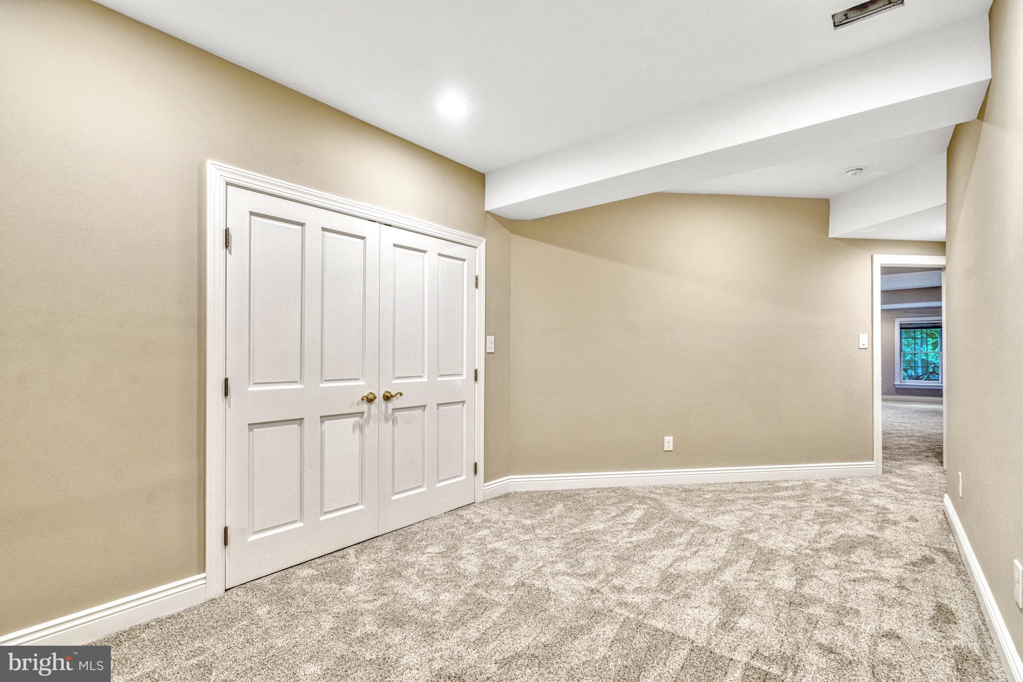 CARRINGTON - Residential