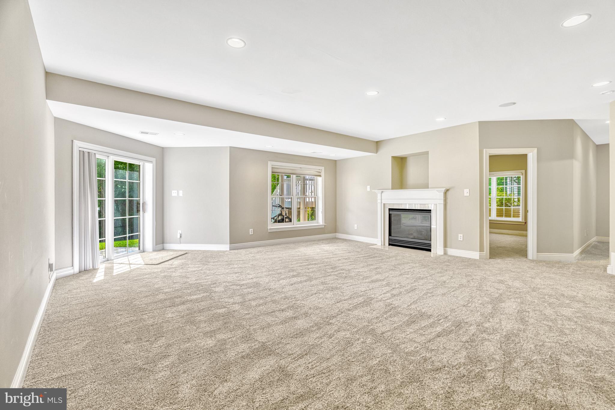 CARRINGTON - Residential