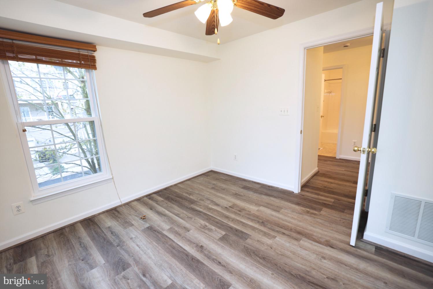 AMBER SPRING CONDOMINIUMS - Residential Lease