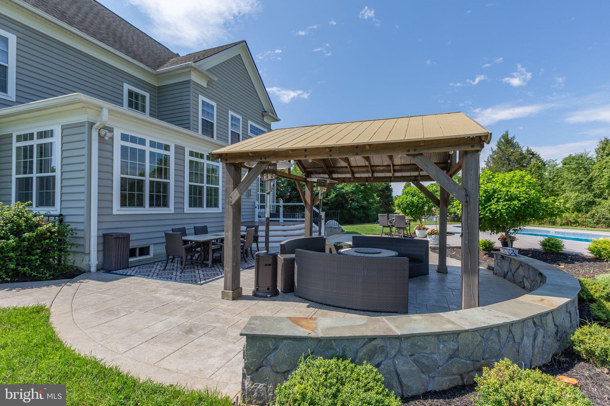 THE GLENS - Residential