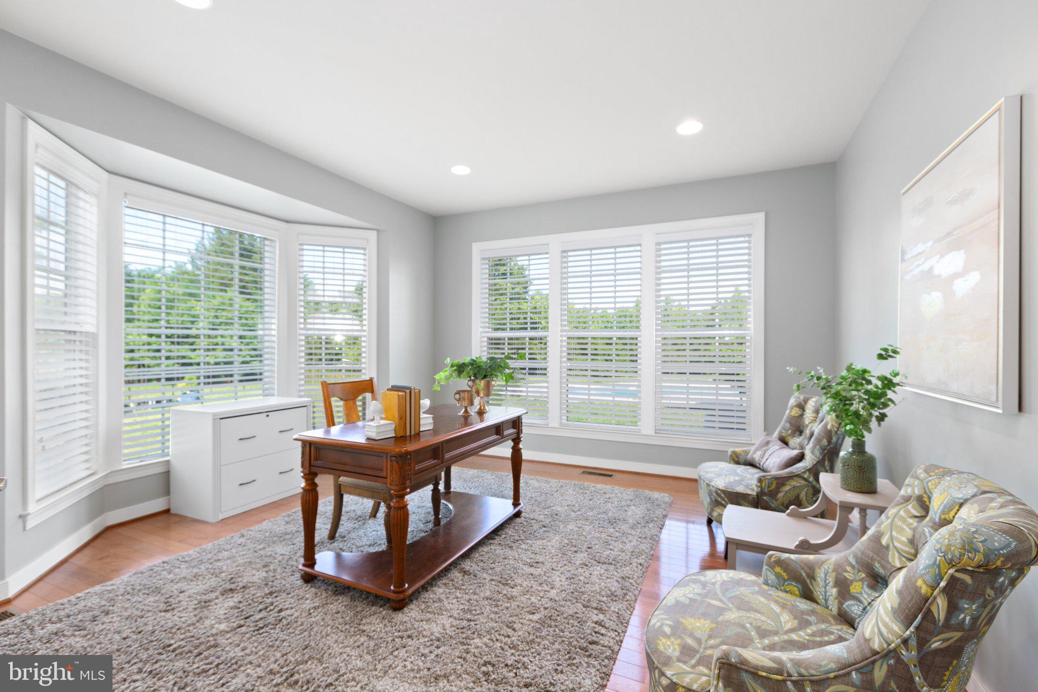 THE GLENS - Residential