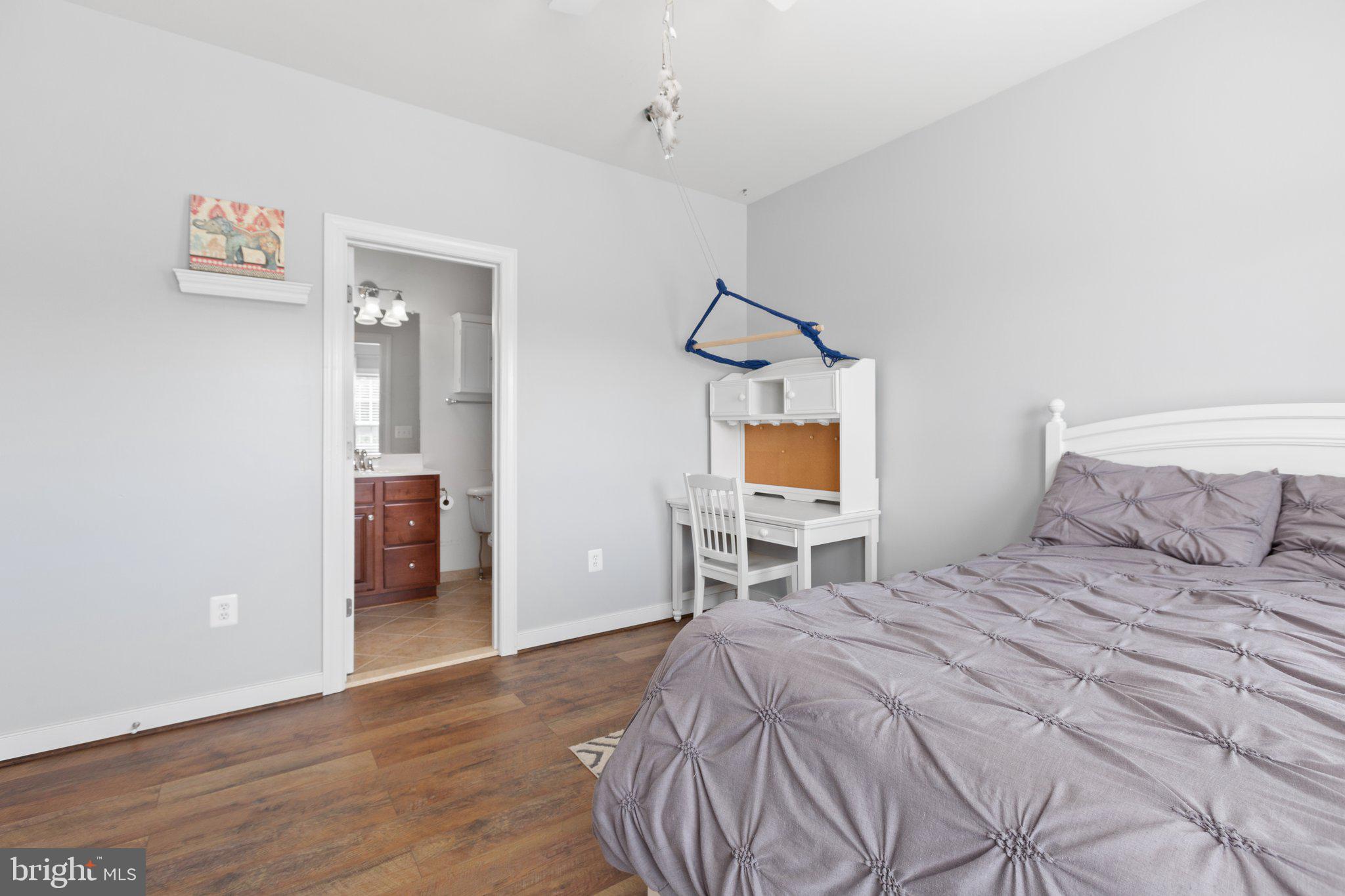 THE GLENS - Residential