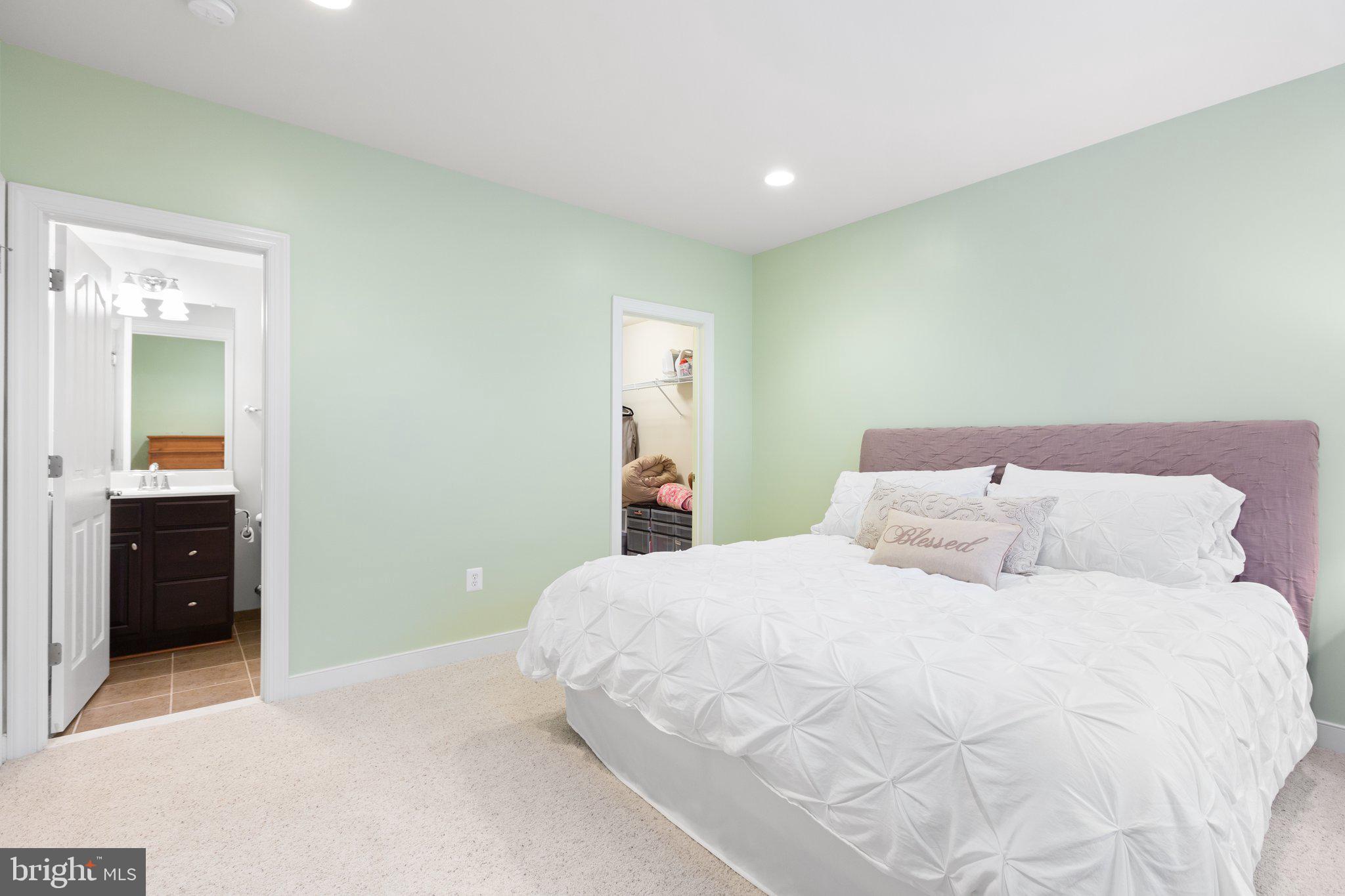 THE GLENS - Residential