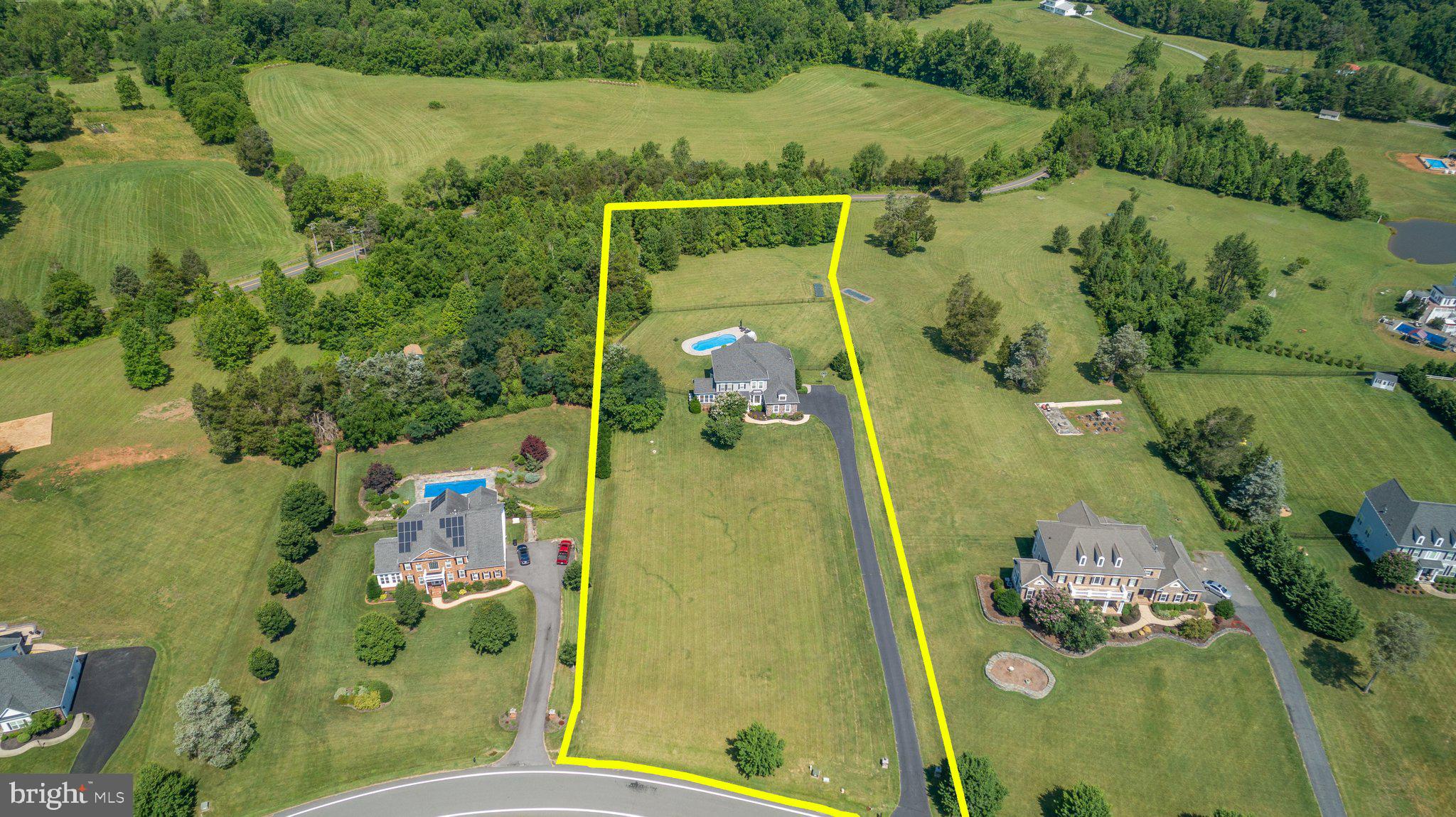 THE GLENS - Residential