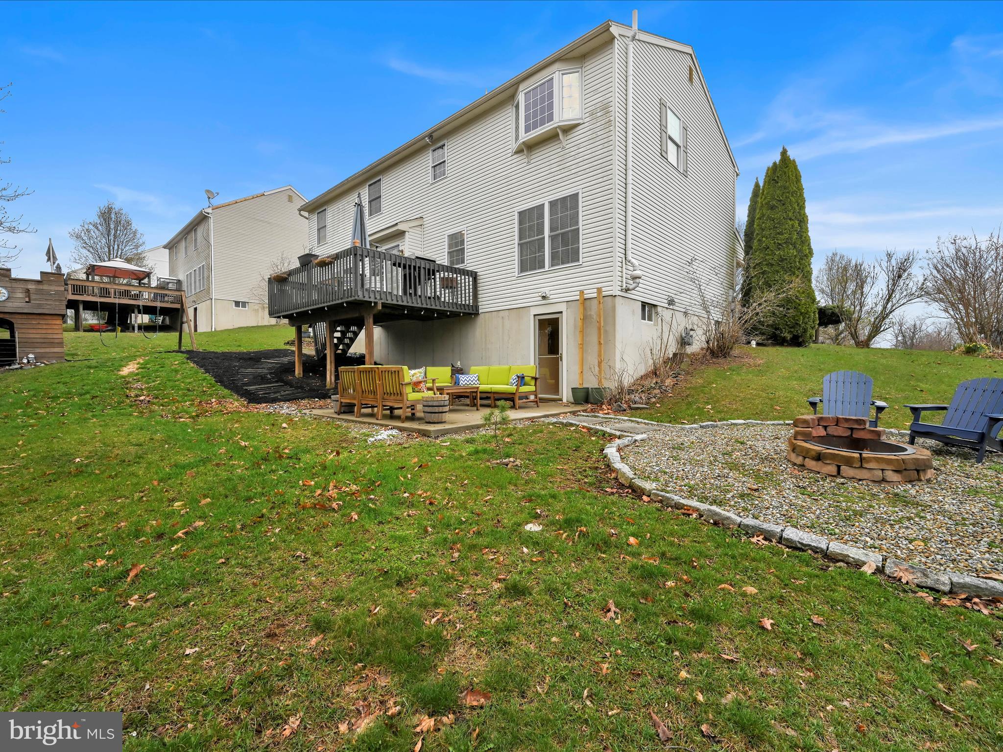 SUNNYSIDE - Residential