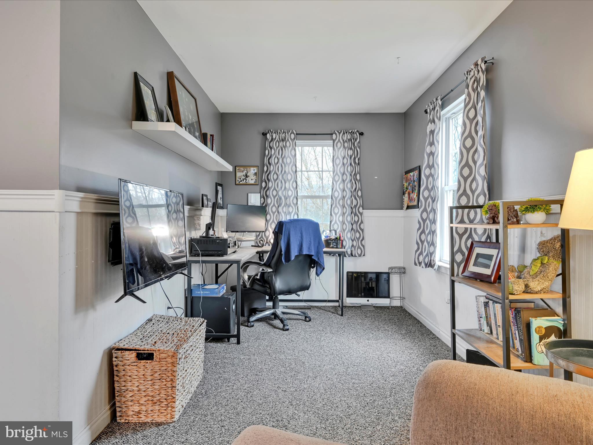 SUNNYSIDE - Residential