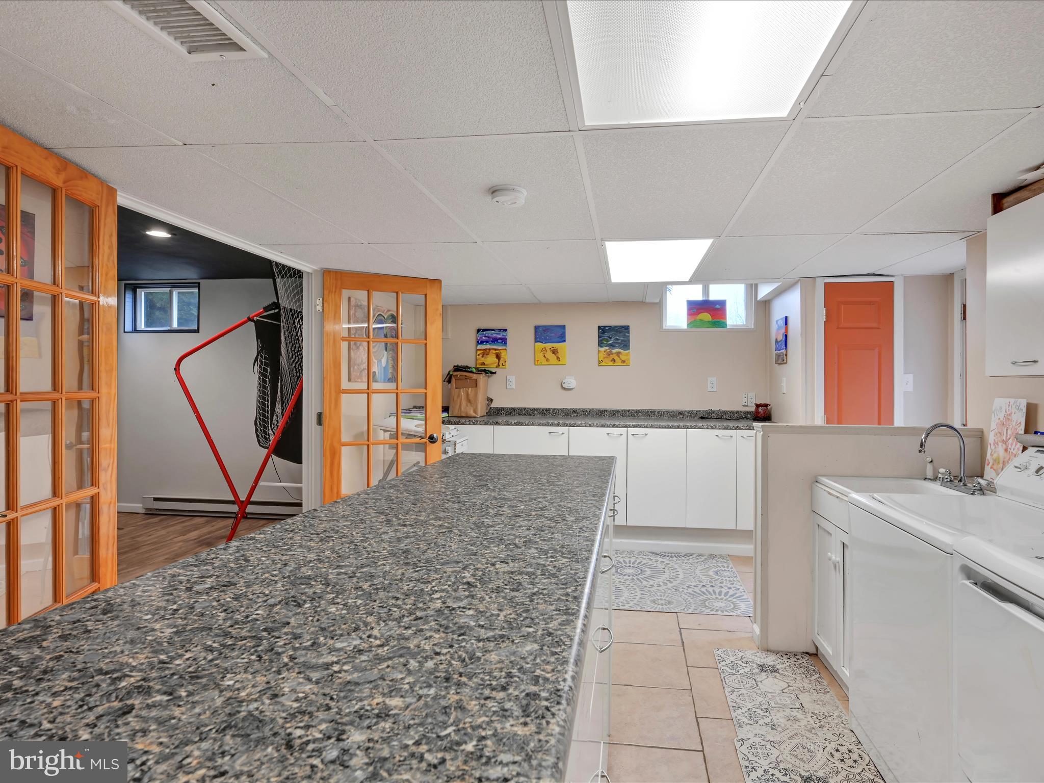 SUNNYSIDE - Residential