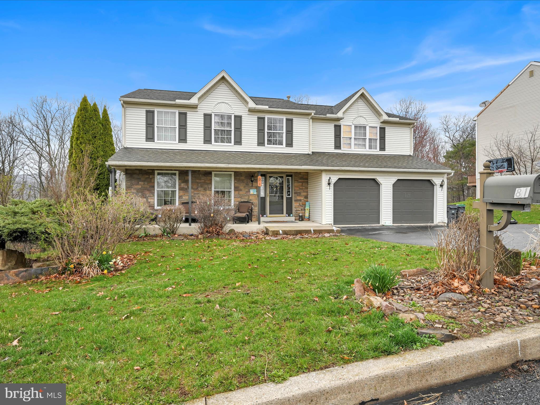 SUNNYSIDE - Residential