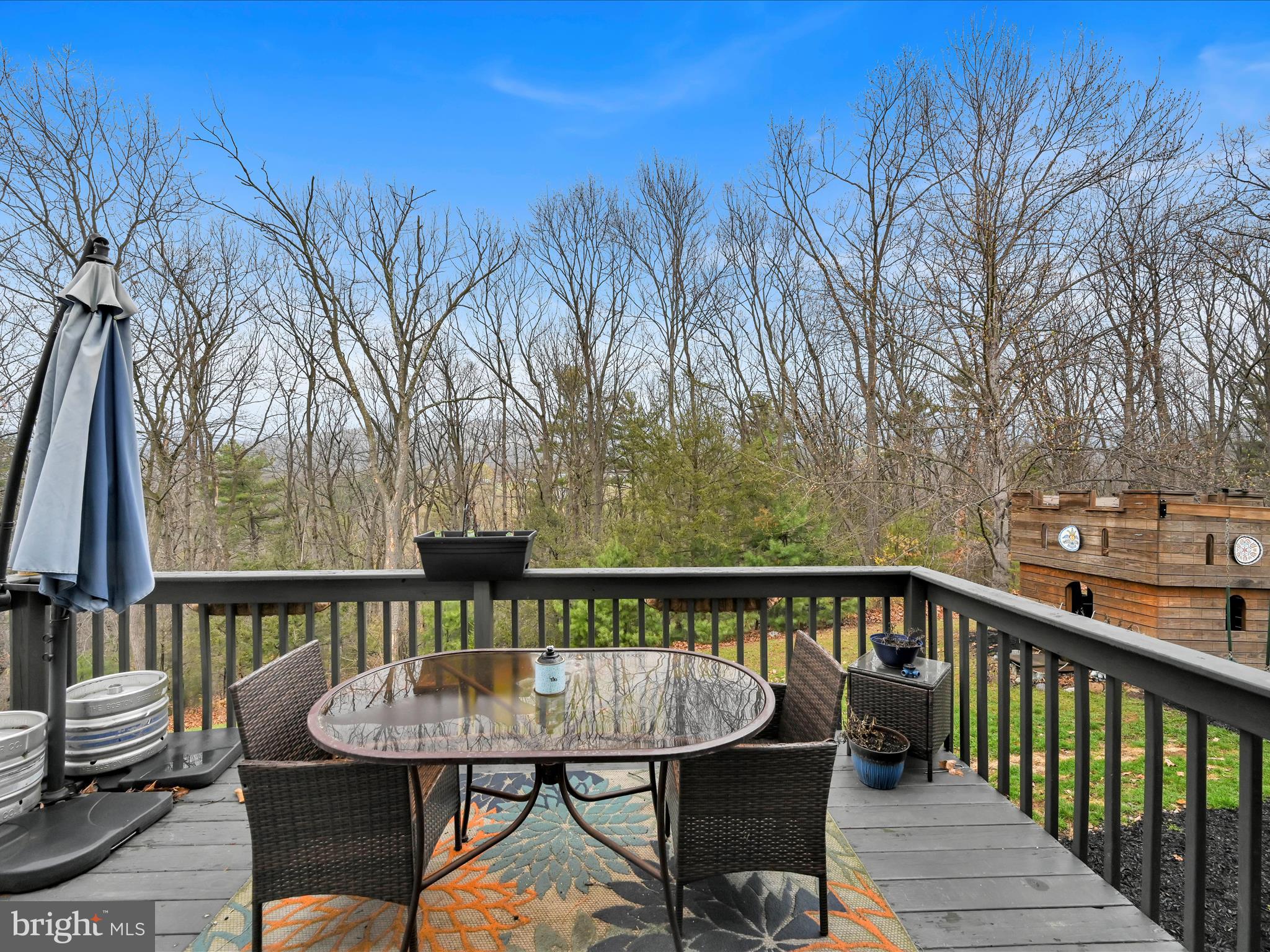 SUNNYSIDE - Residential