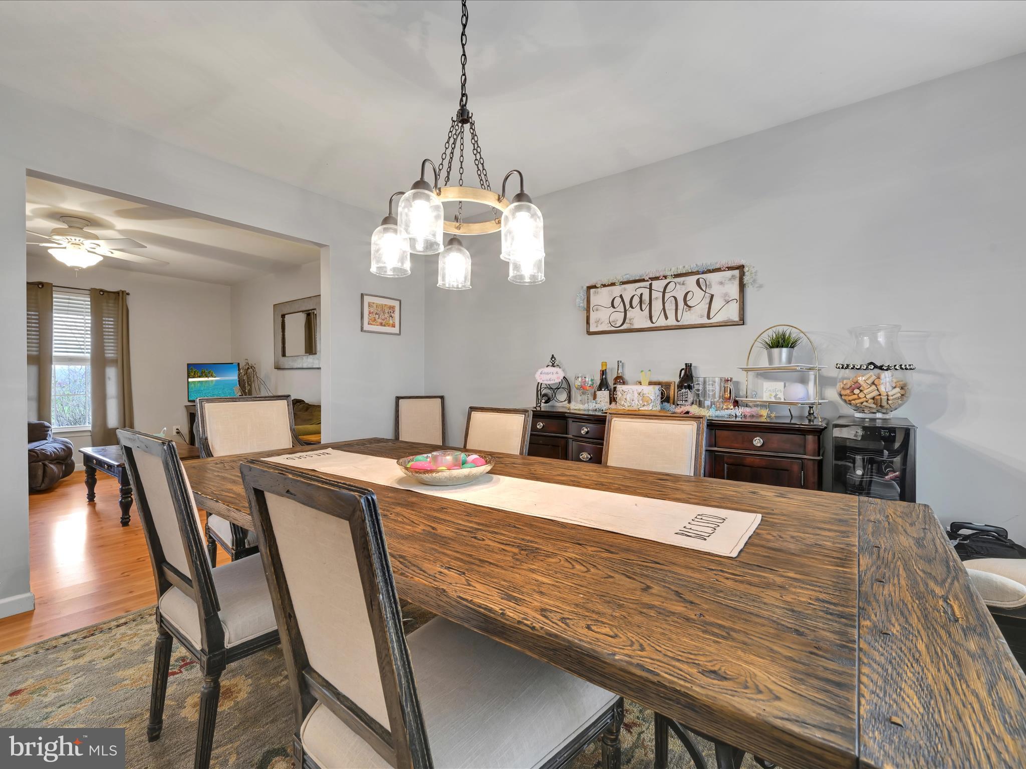 SUNNYSIDE - Residential