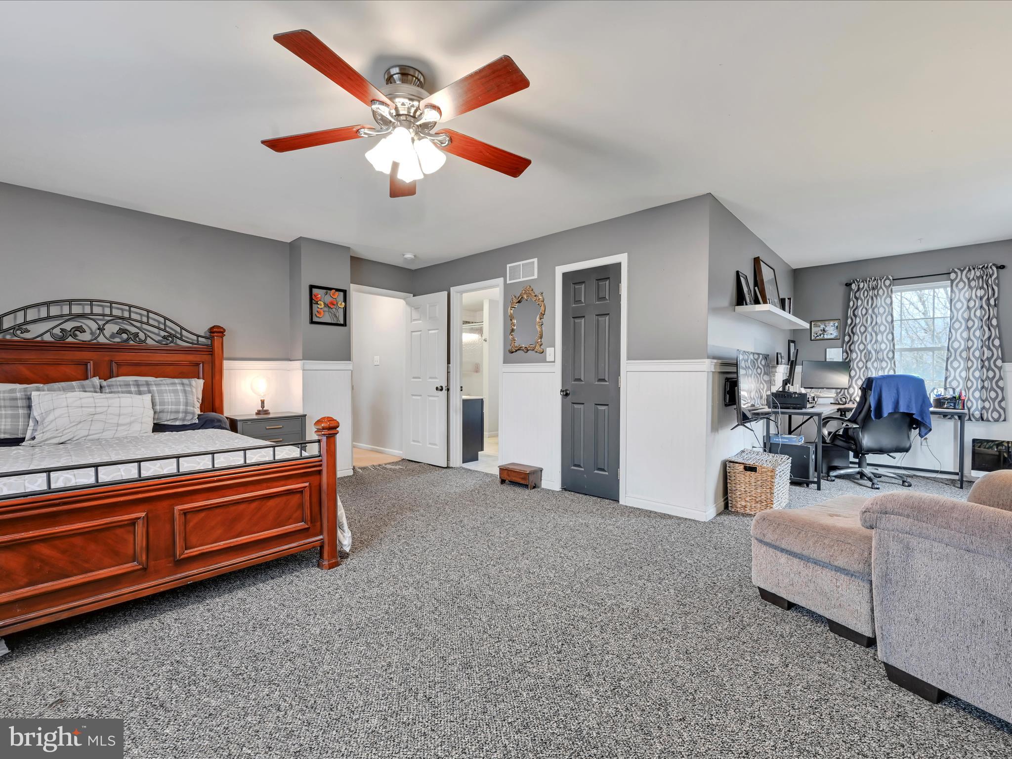 SUNNYSIDE - Residential