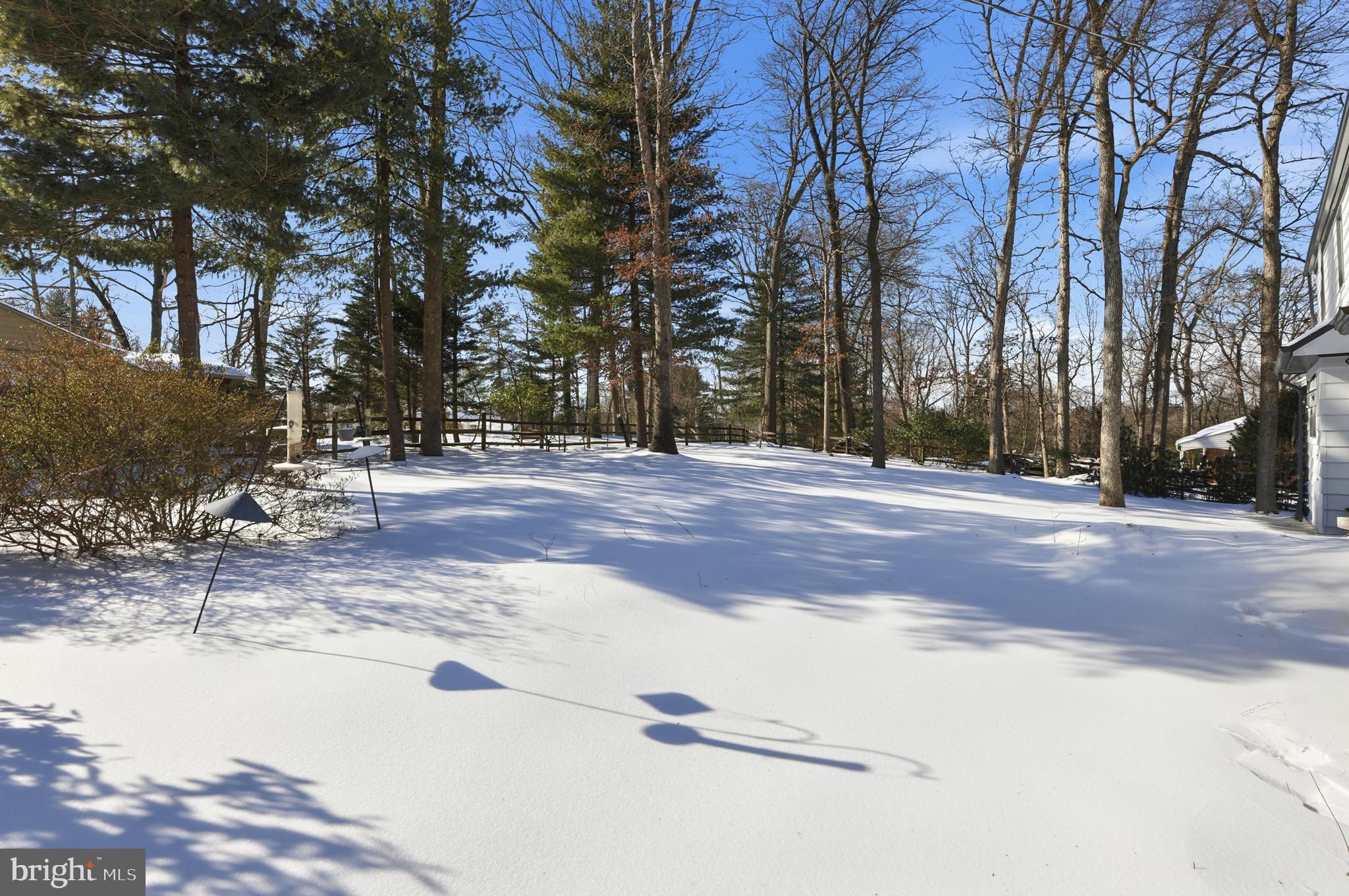 SHERWOOD FOREST - Residential