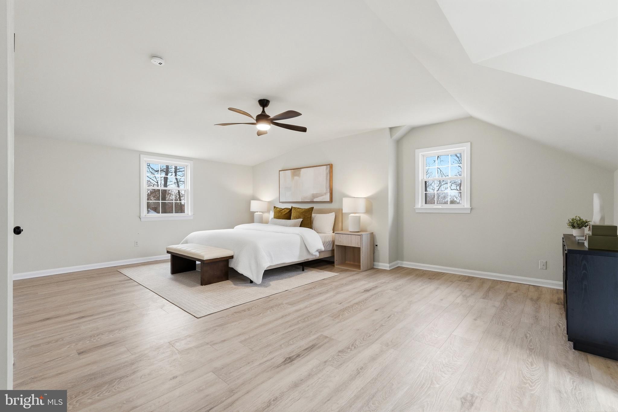 SHERWOOD FOREST - Residential