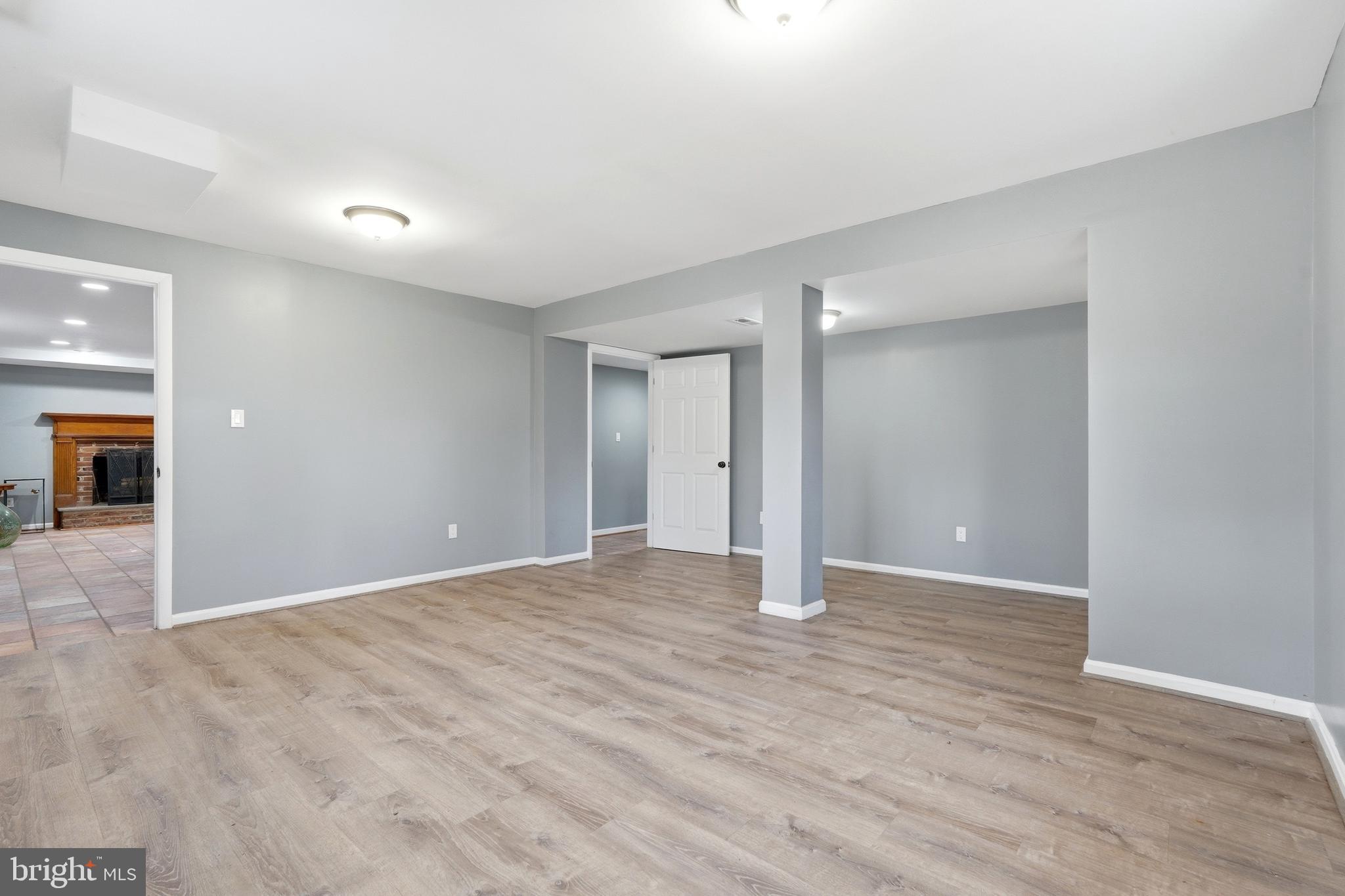 SHERWOOD FOREST - Residential