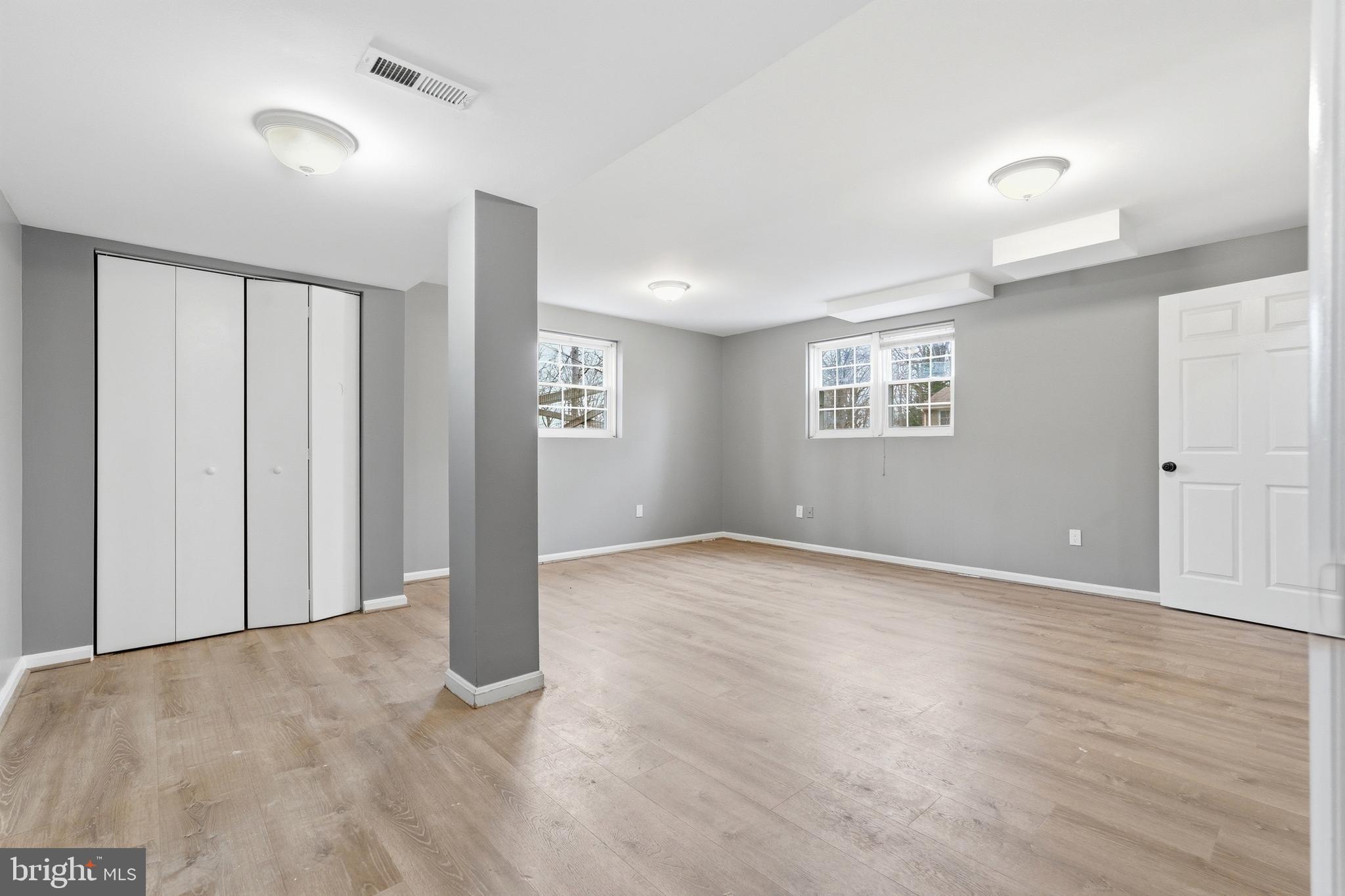 SHERWOOD FOREST - Residential