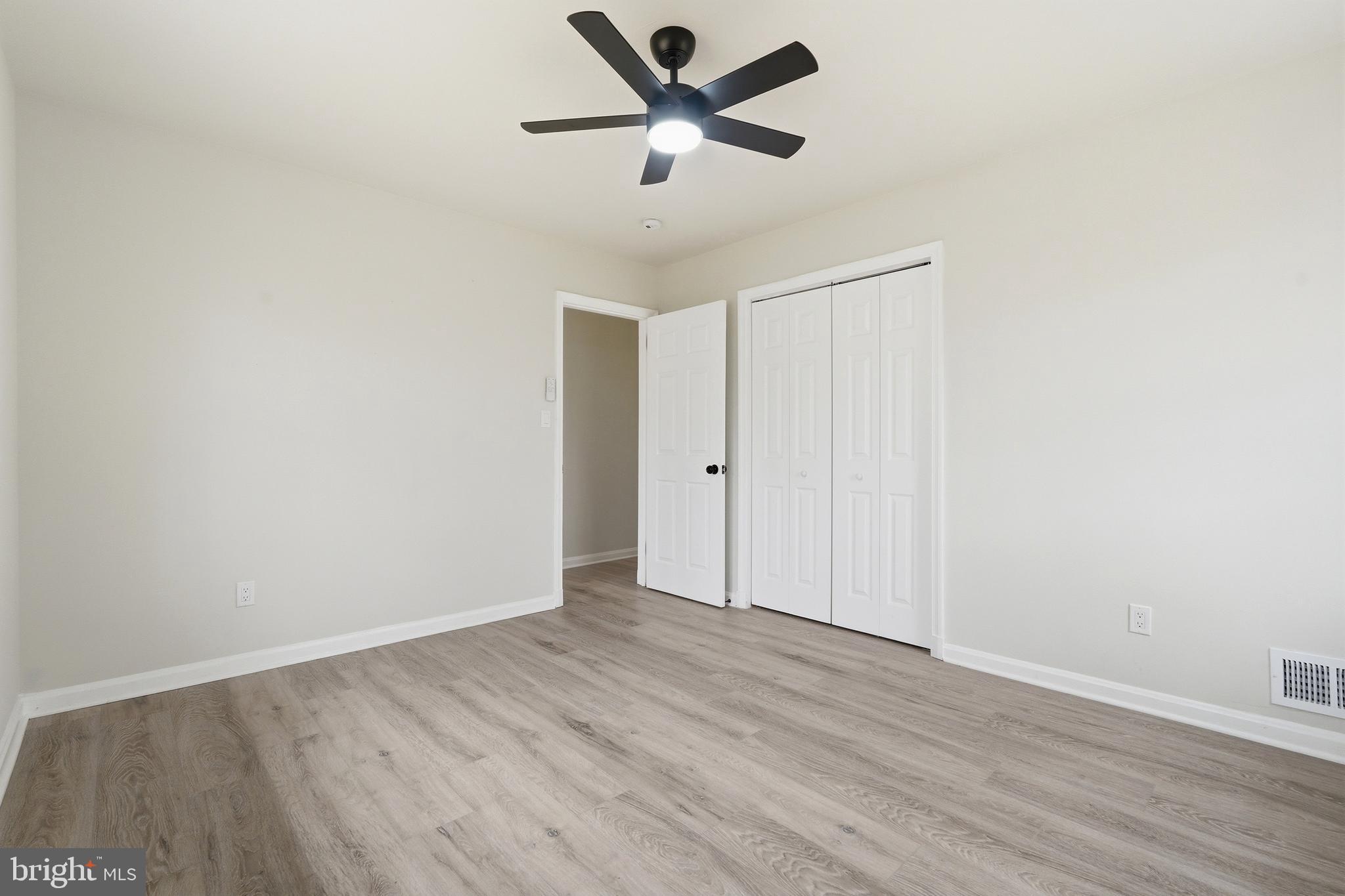 SHERWOOD FOREST - Residential