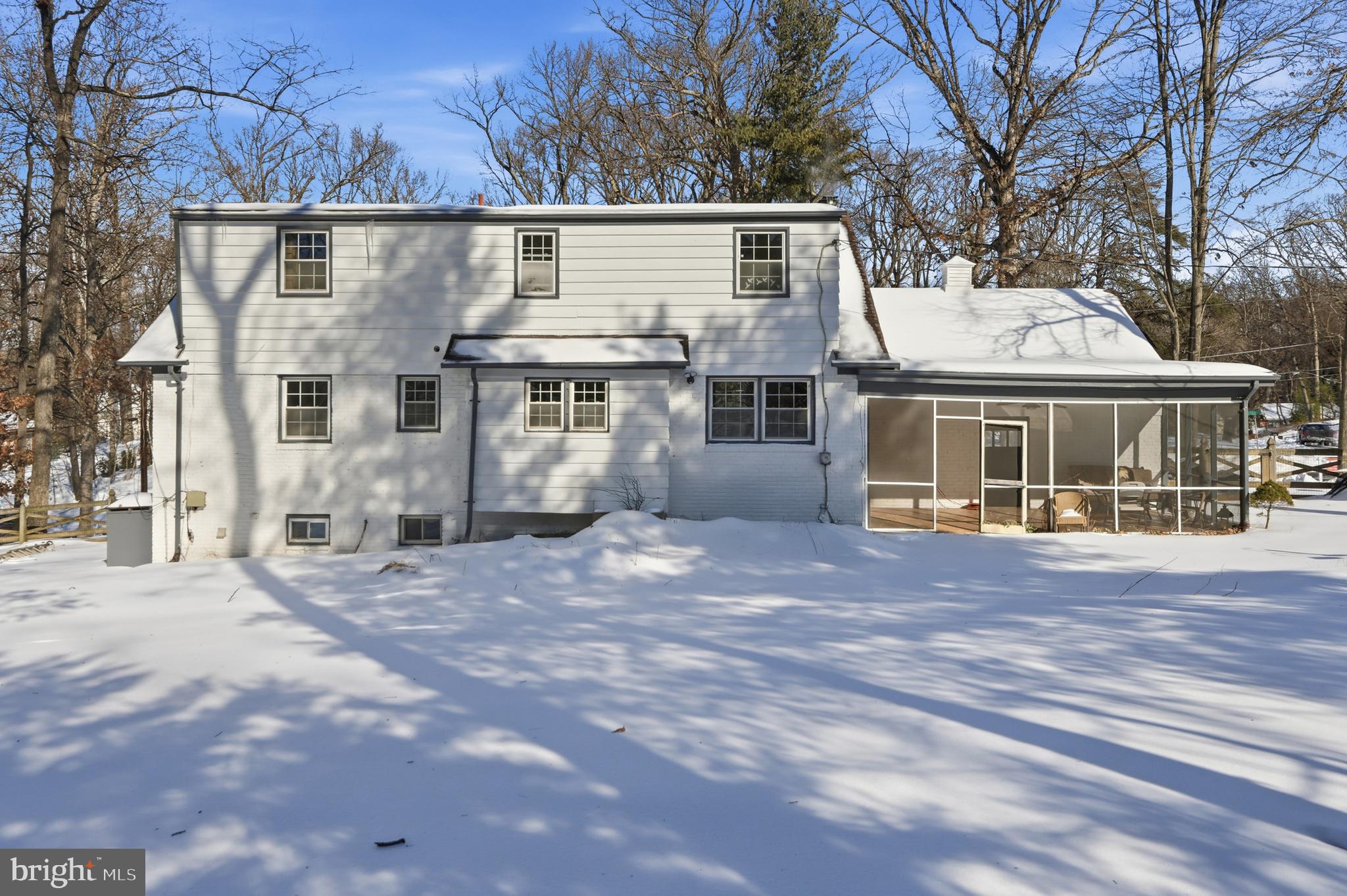 SHERWOOD FOREST - Residential