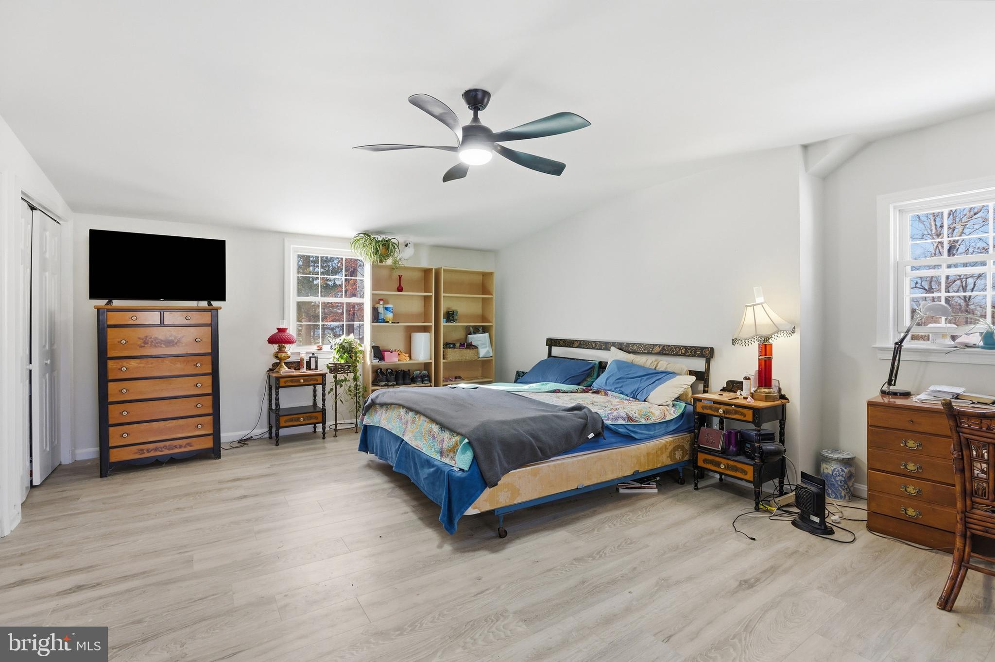 SHERWOOD FOREST - Residential