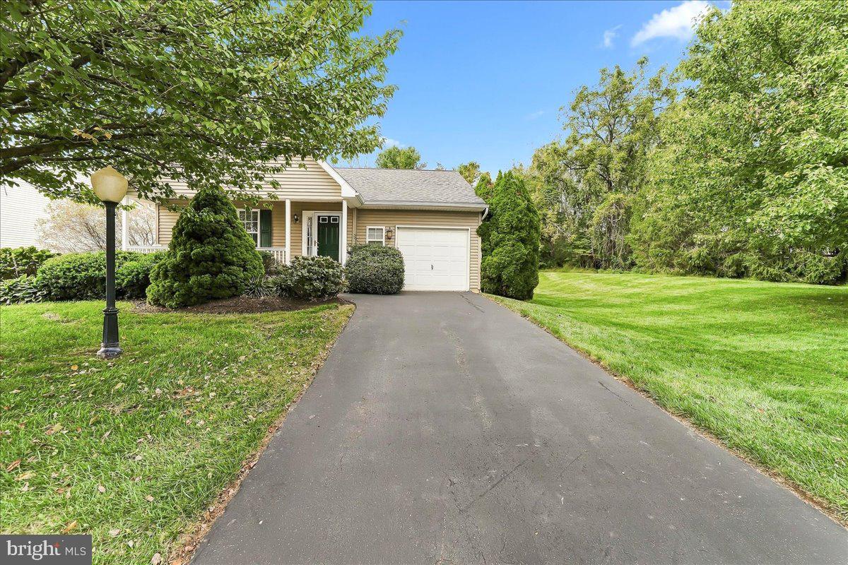 710 W GLENVIEW DRIVE