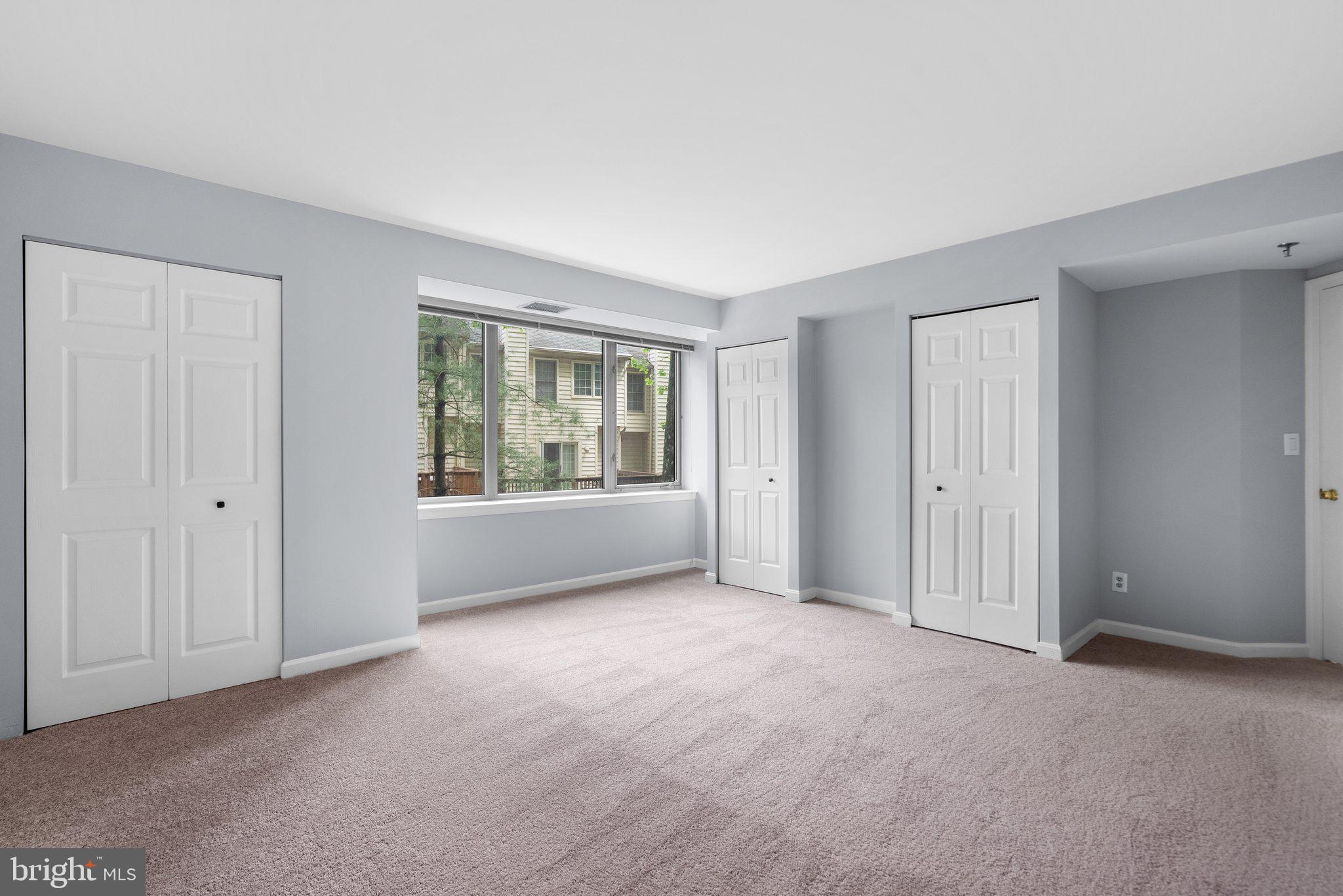 WHITLEY PARK CONDOMINIUM - Residential