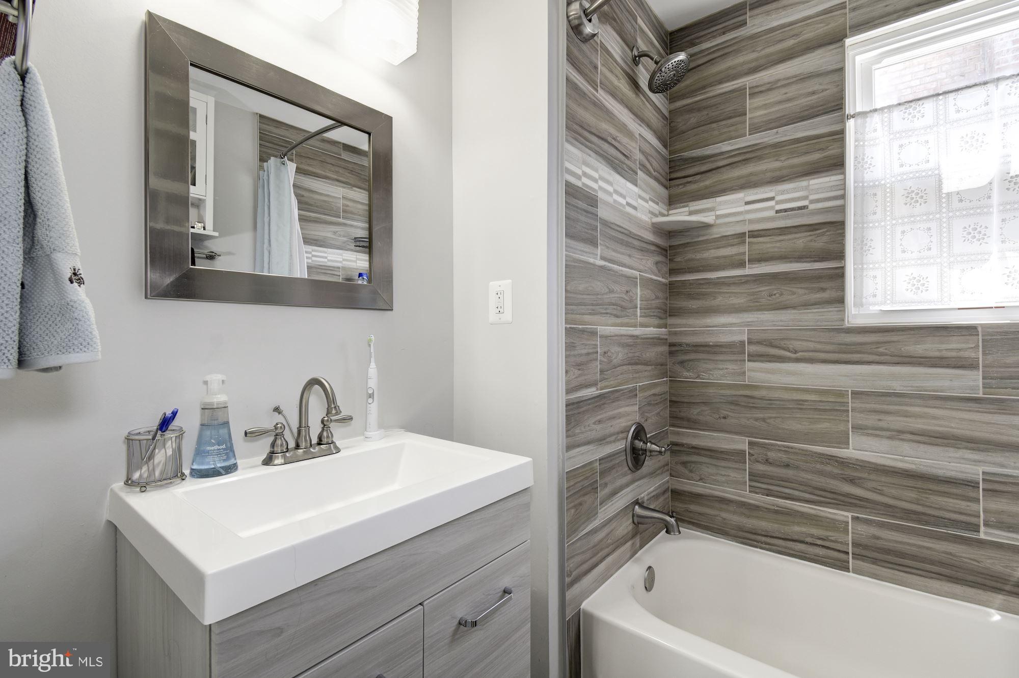 CAPITOL HEIGHTS - Residential