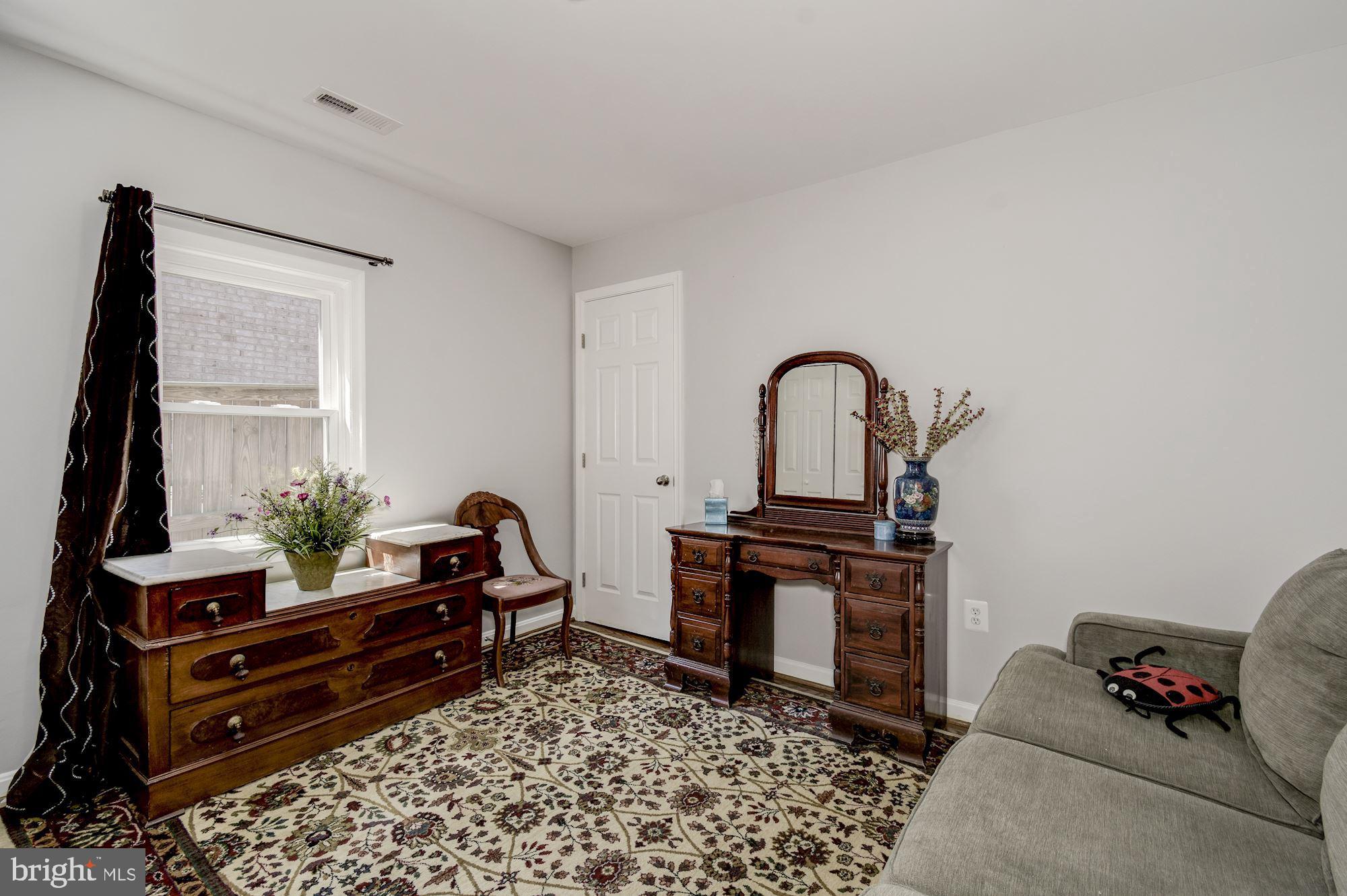 CAPITOL HEIGHTS - Residential