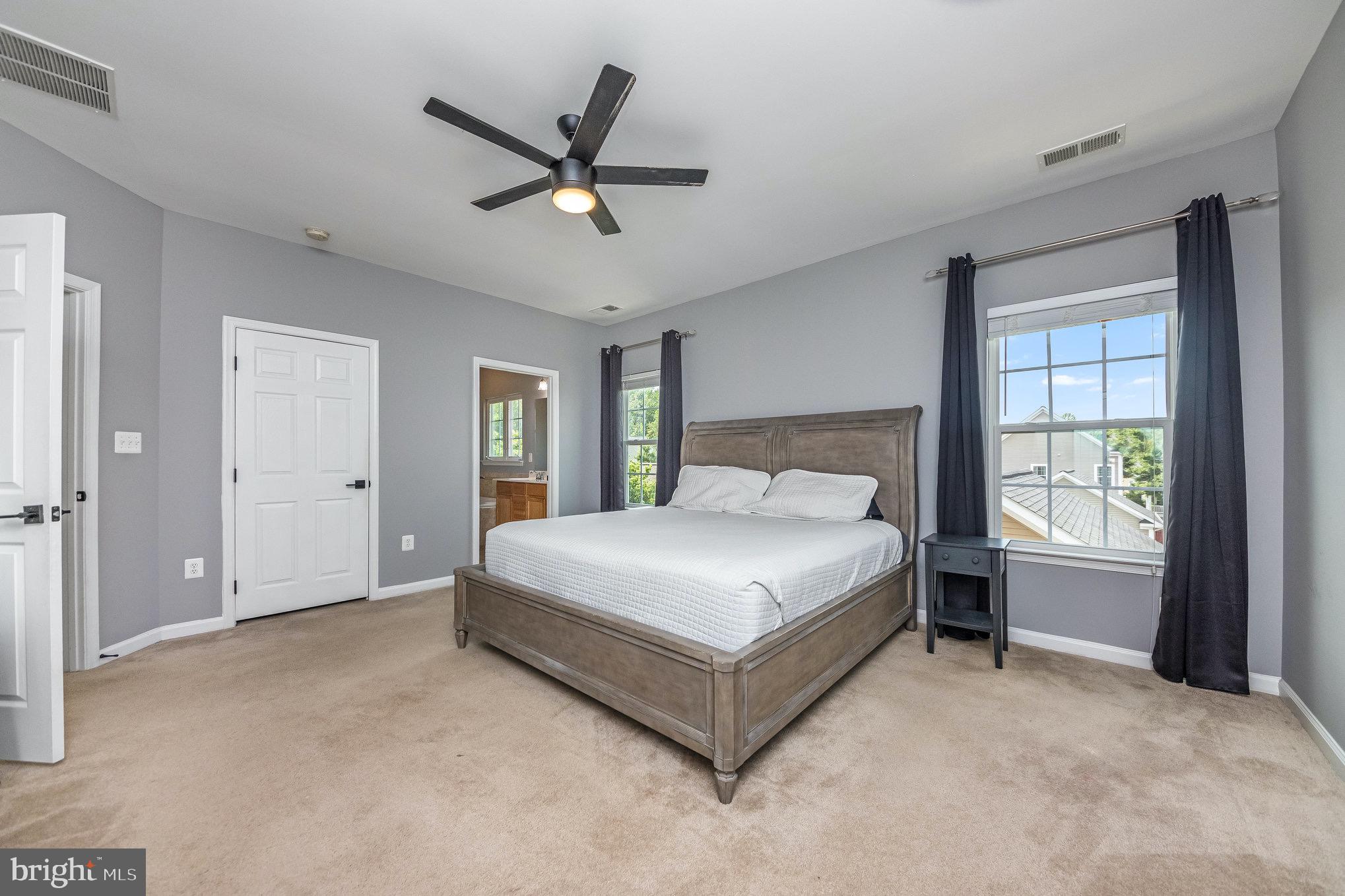 LADYSMITH VILLAGE - Residential