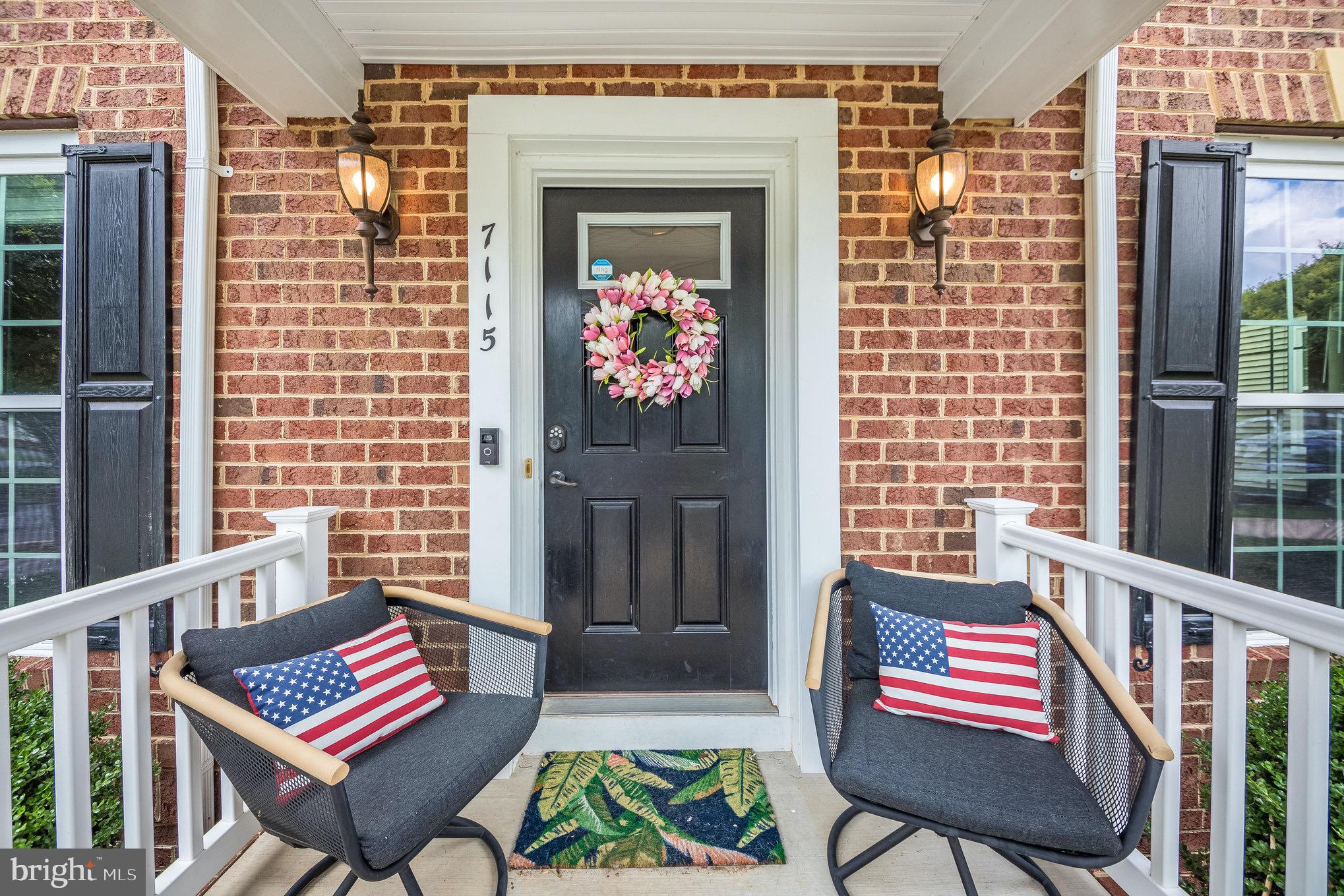 LADYSMITH VILLAGE - Residential