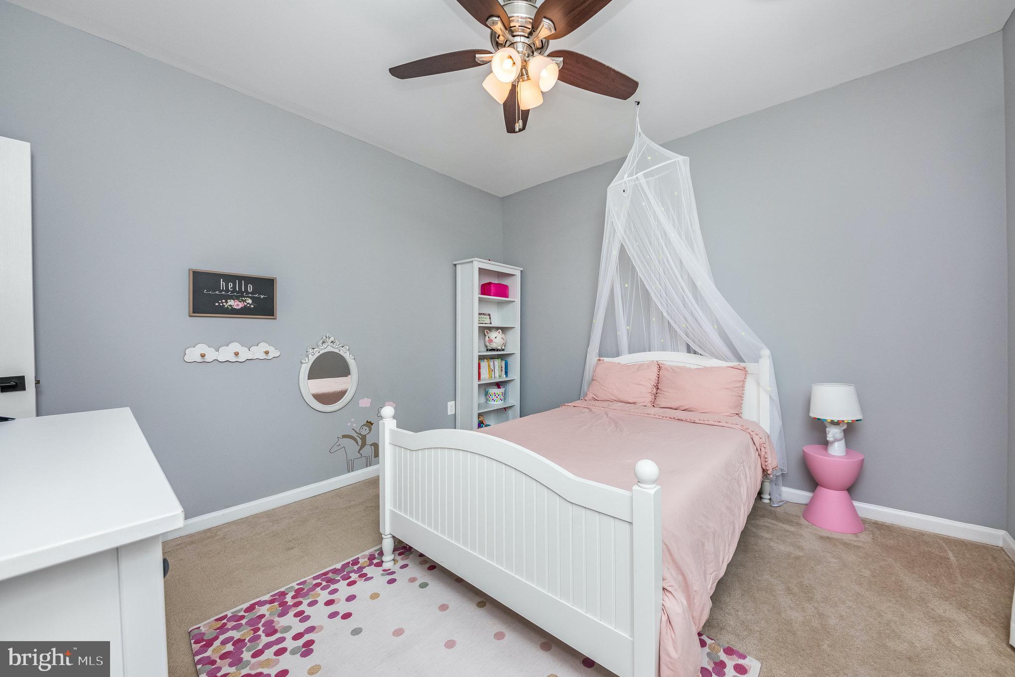 LADYSMITH VILLAGE - Residential