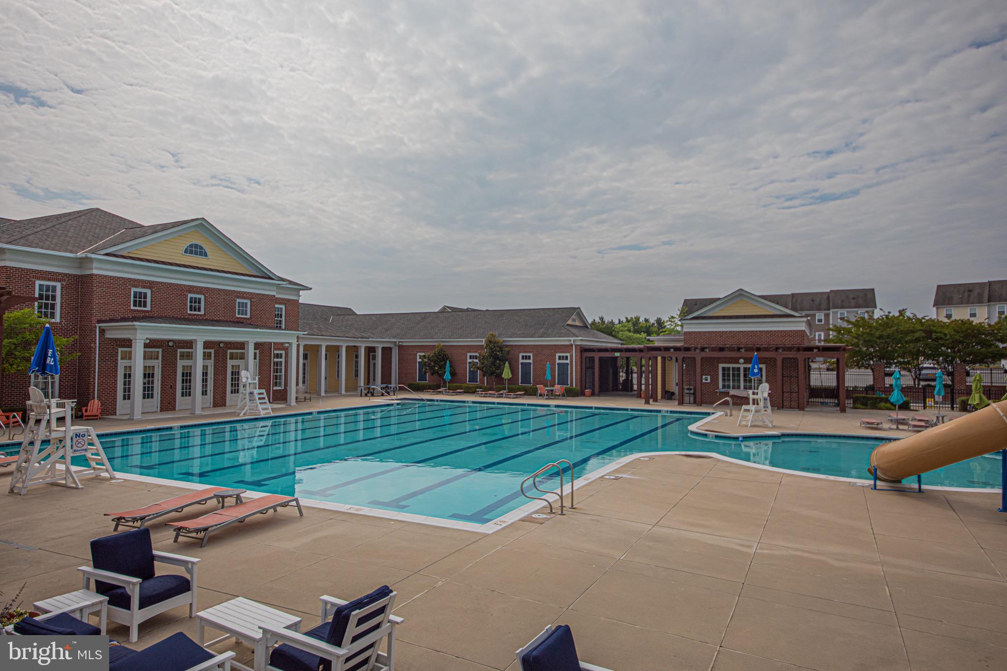 LADYSMITH VILLAGE - Residential