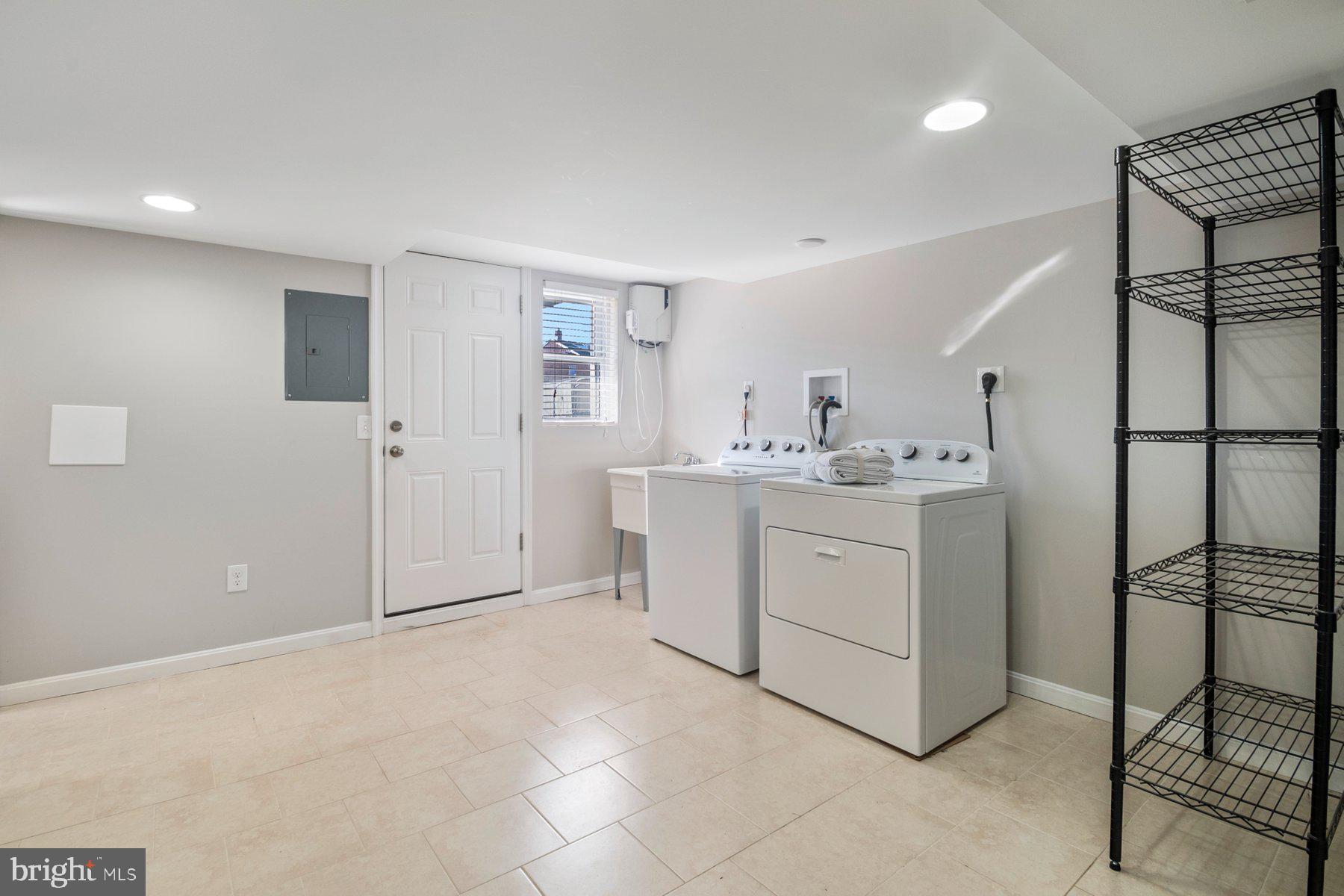 MAIDEN CHOICE VILLAGE - Residential Lease