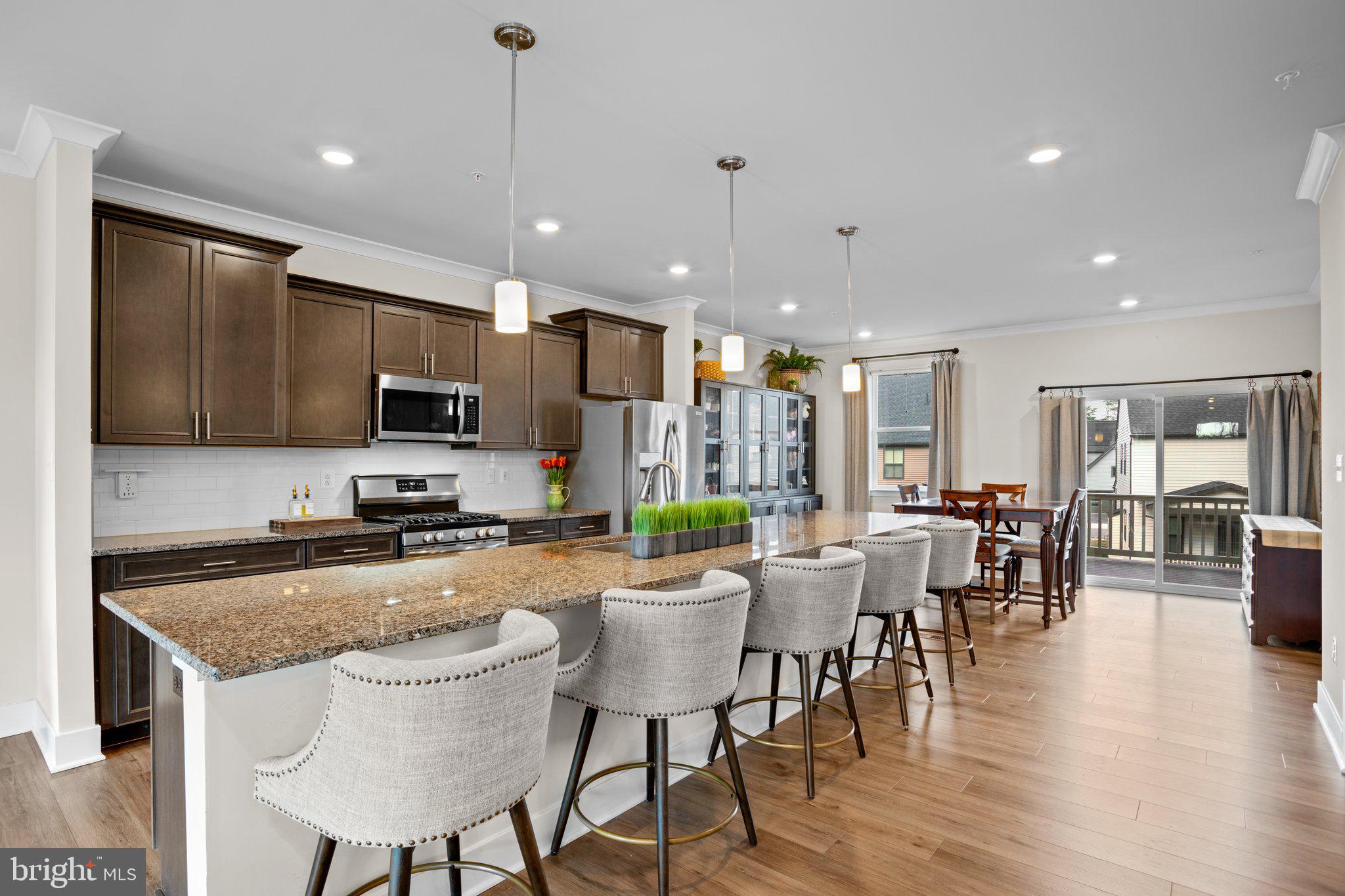 7606 QUARTZITE LANE