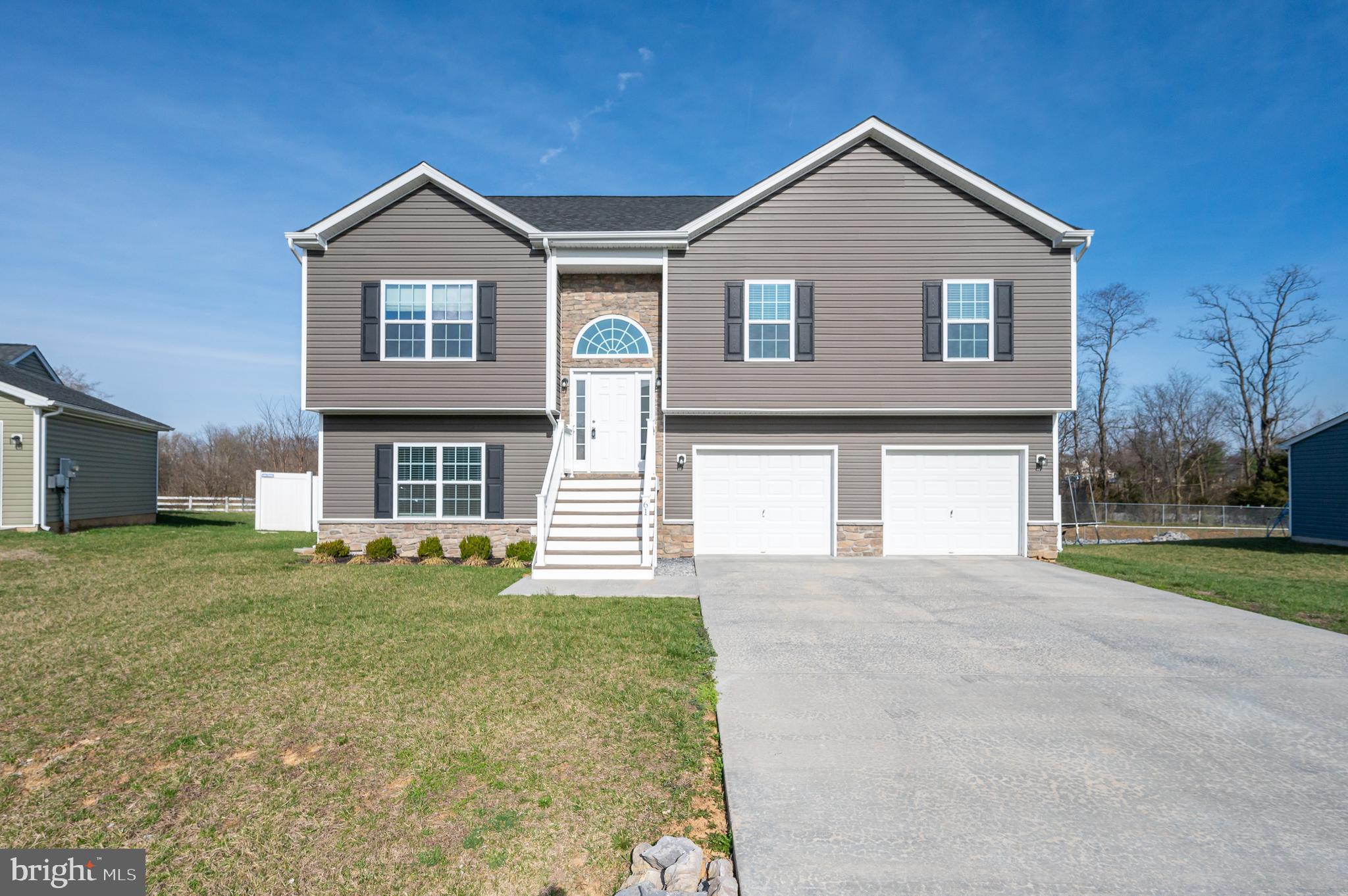 BOYDS CROSSING - Residential