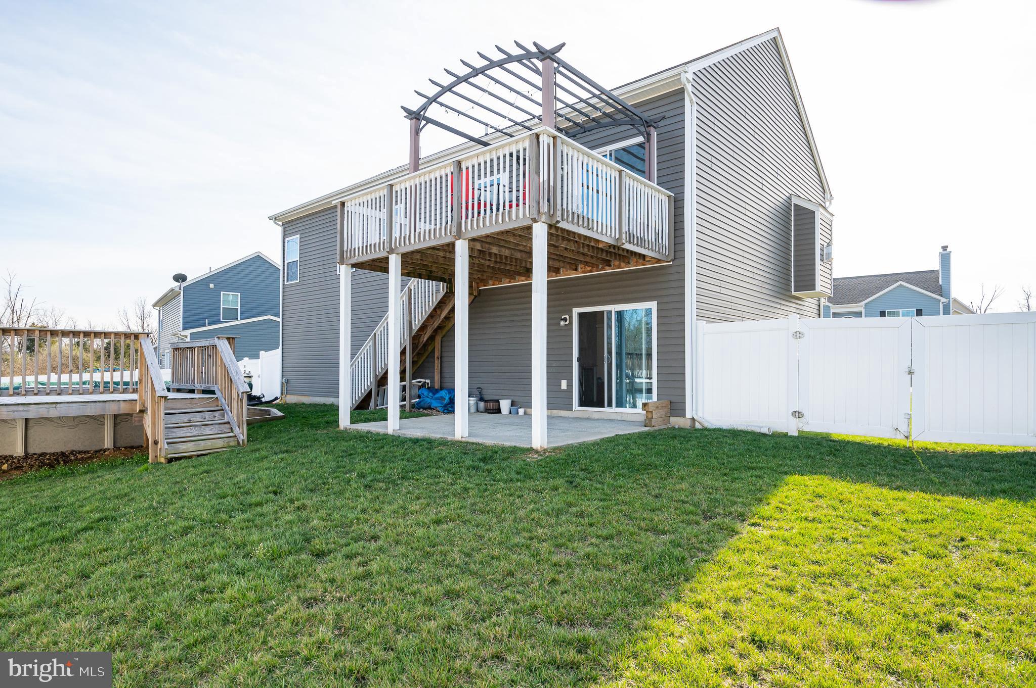 BOYDS CROSSING - Residential