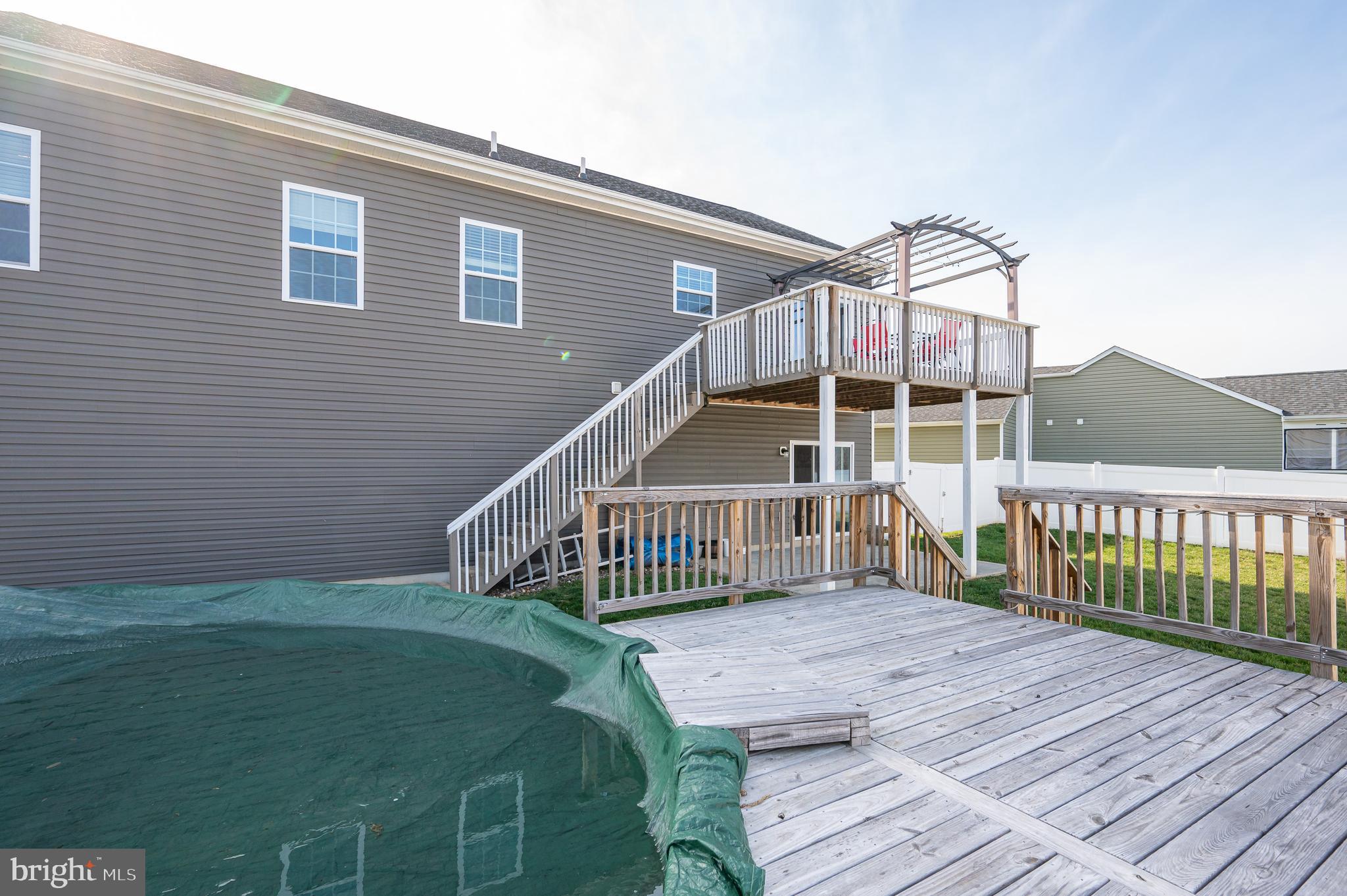 BOYDS CROSSING - Residential